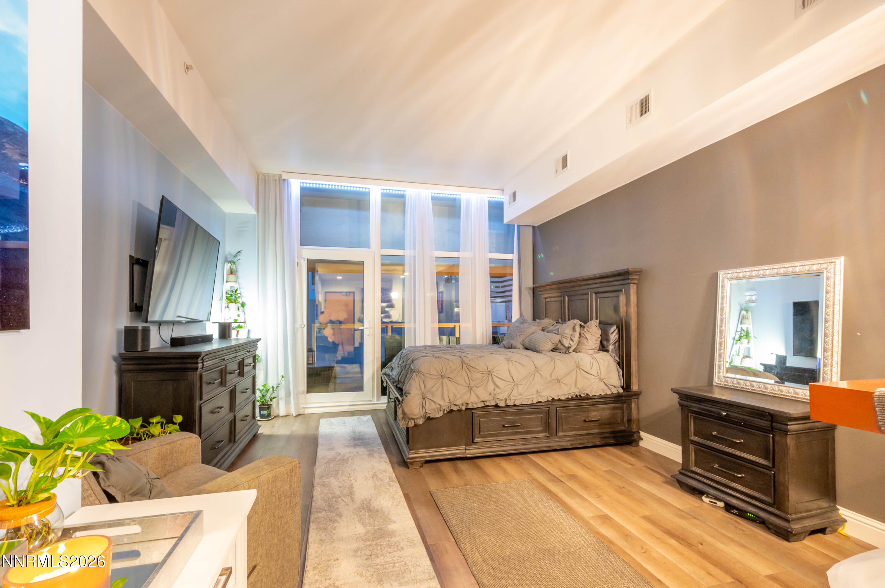 untitled-36jpg_53285324501_o