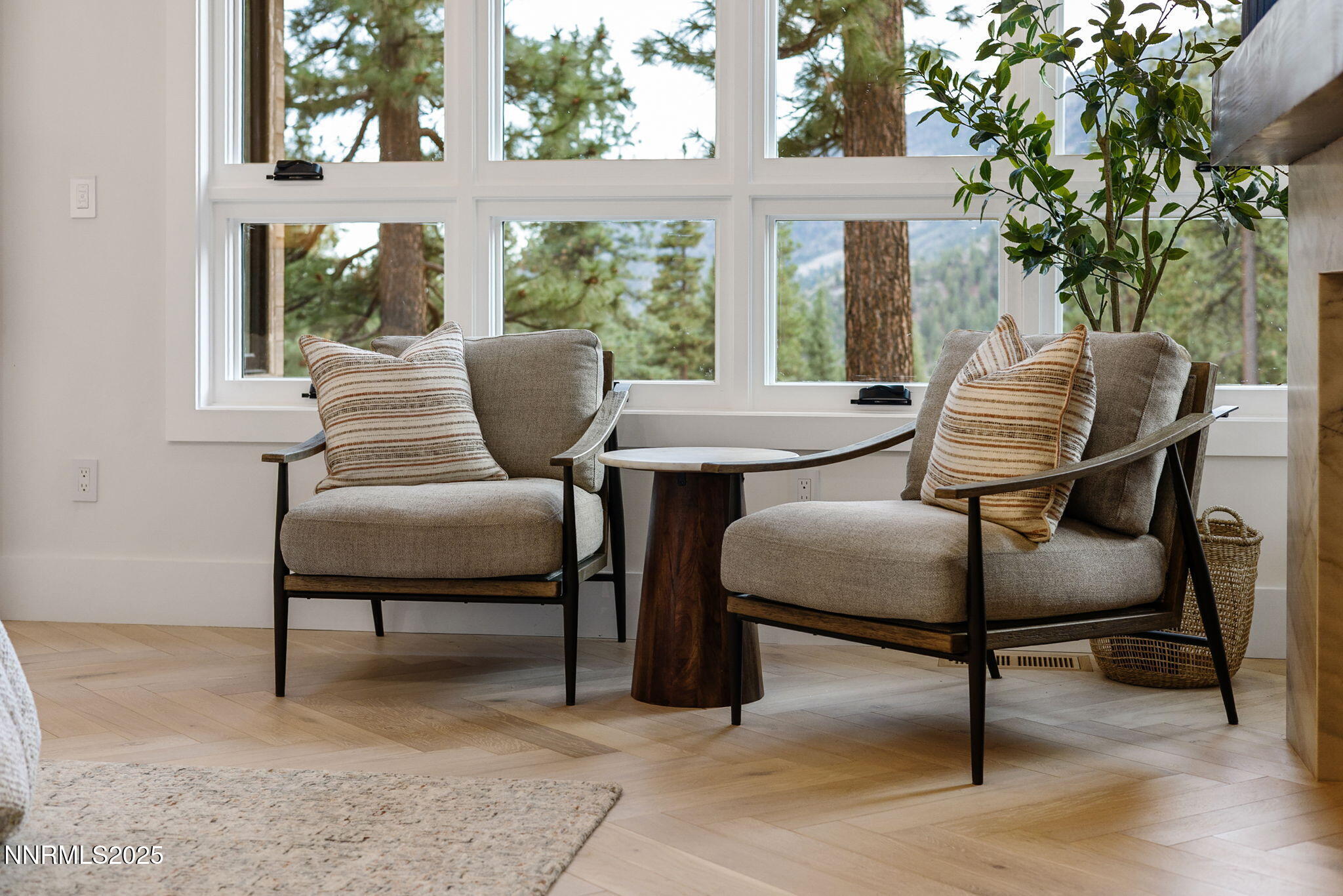 105-web-or-mls-3363 Golf Club Dr-75