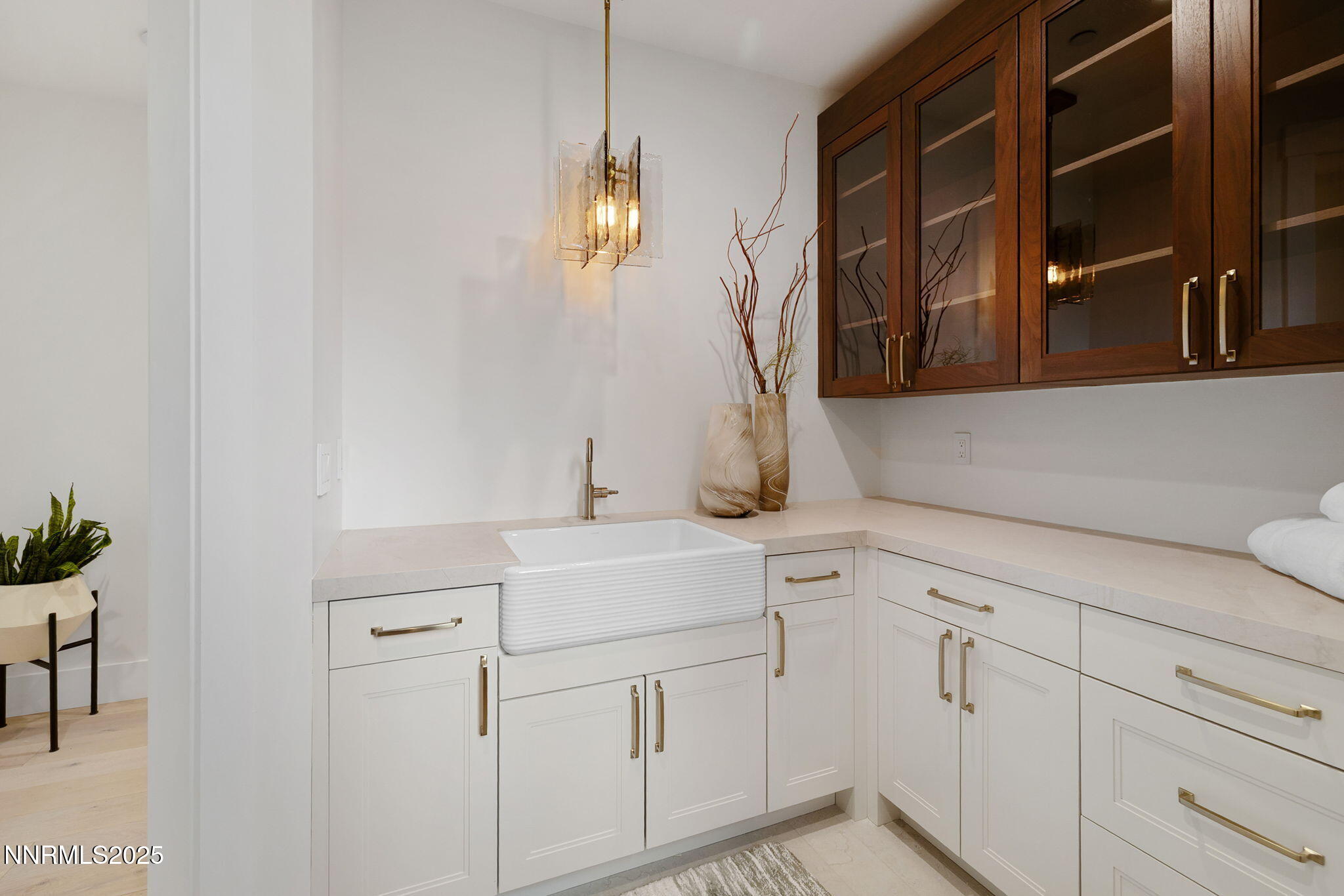 53-web-or-mls-3363 Golf Club Dr-23