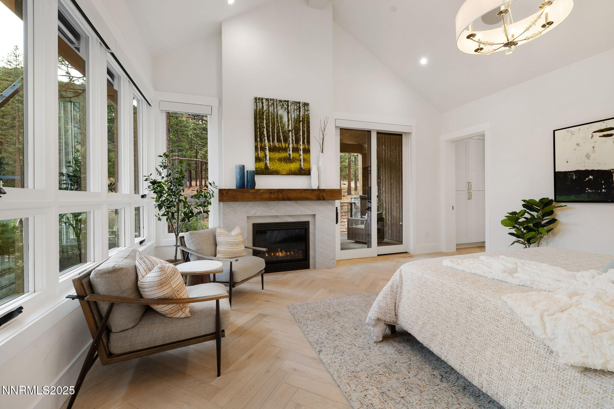 63-web-or-mls-3363 Golf Club Dr-34