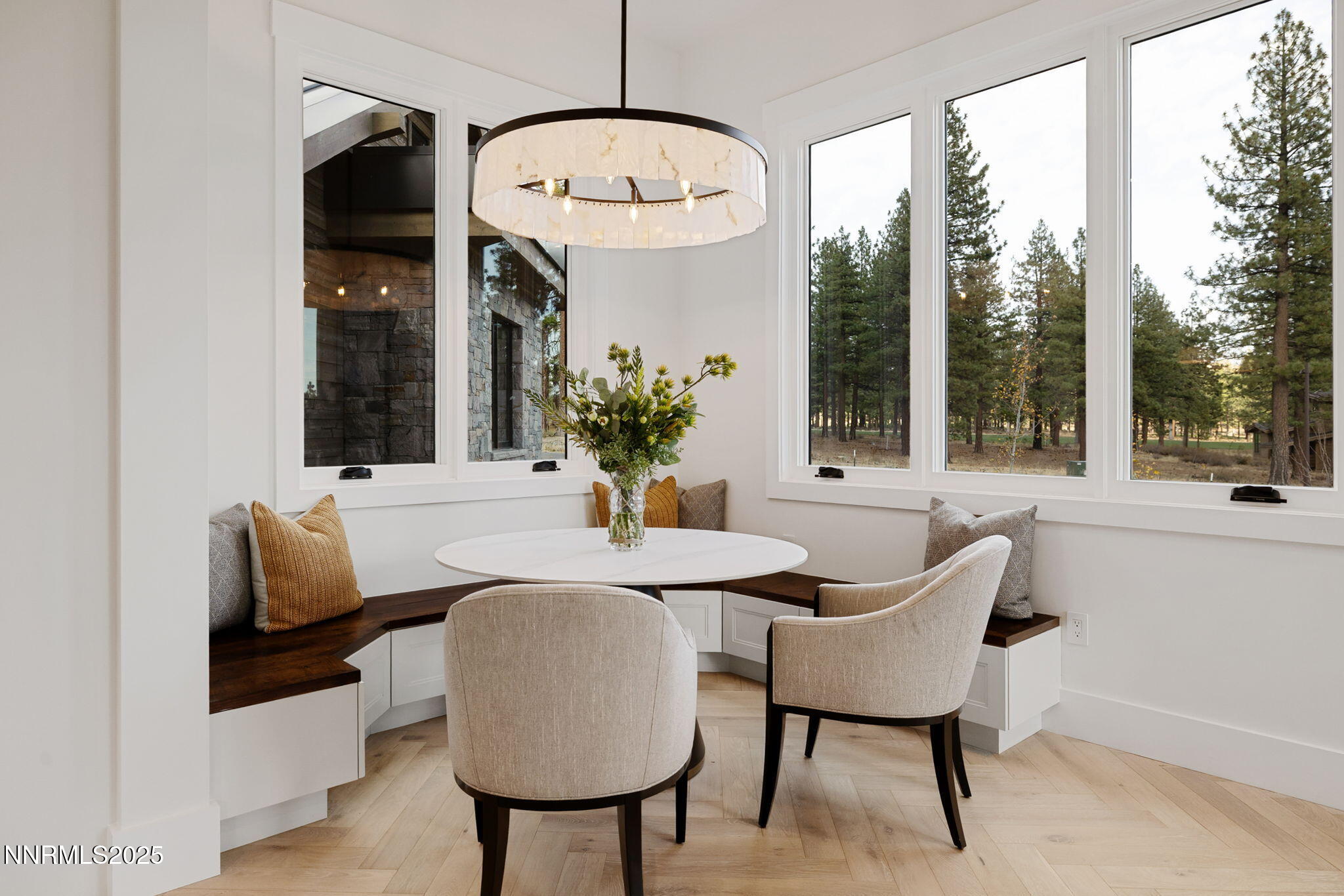 47-web-or-mls-3363 Golf Club Dr-17