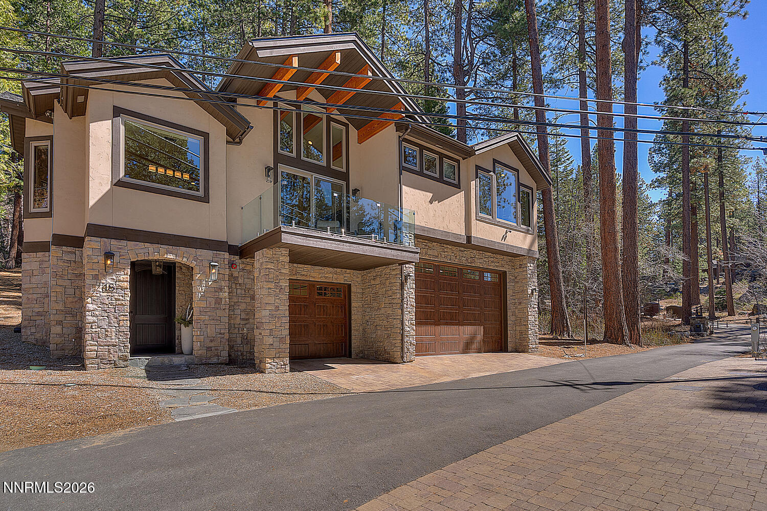 16 18 Stone Creek Ln-large-068-059-Gues