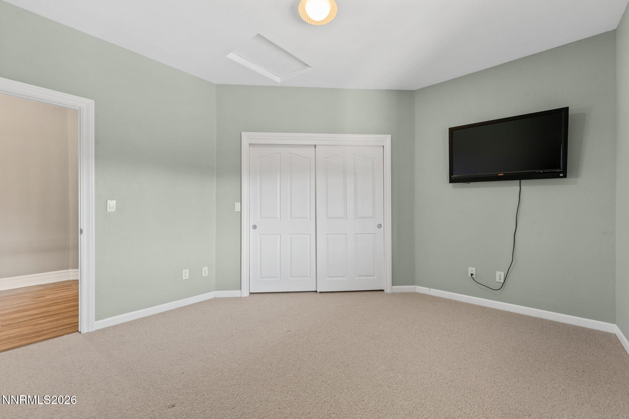 38-web-or-mls-2220 Whites Creek Lane Ren