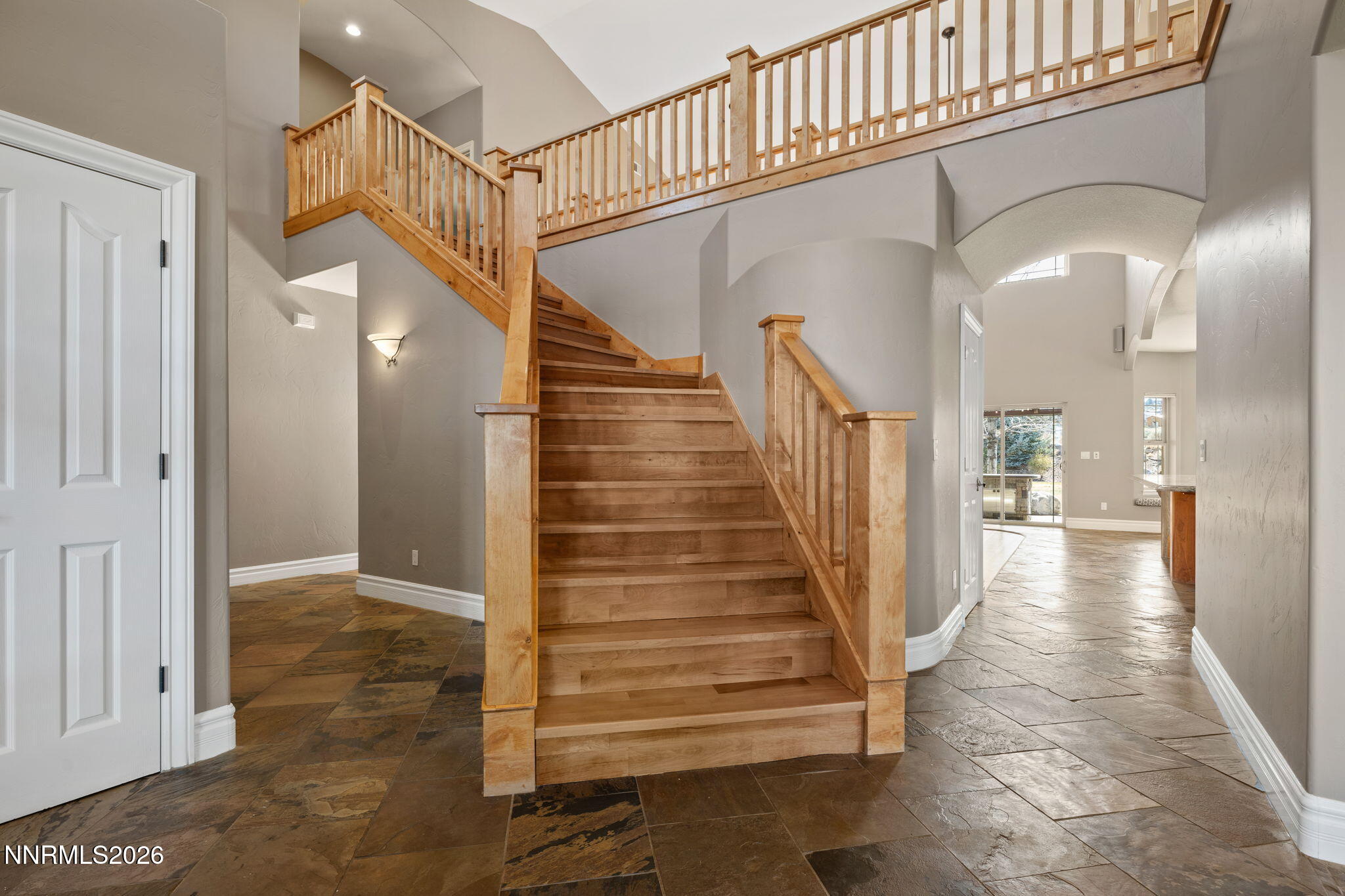 87-web-or-mls-2220 Whites Creek Lane Ren