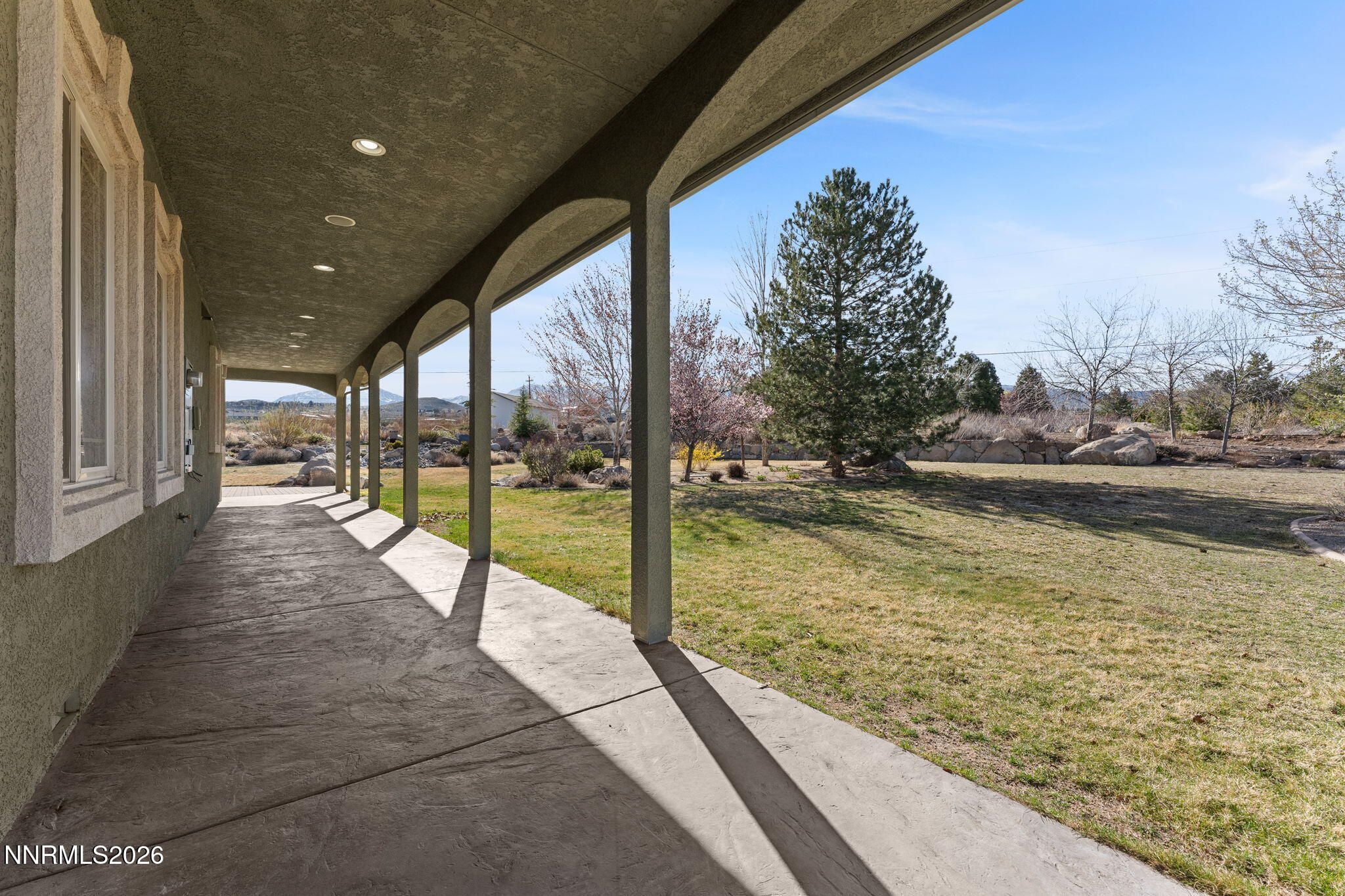 47-web-or-mls-2220 Whites Creek Lane Ren