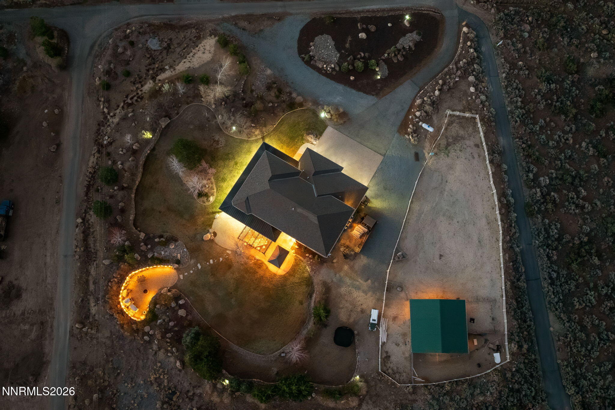 2220 Whites Creek Lane