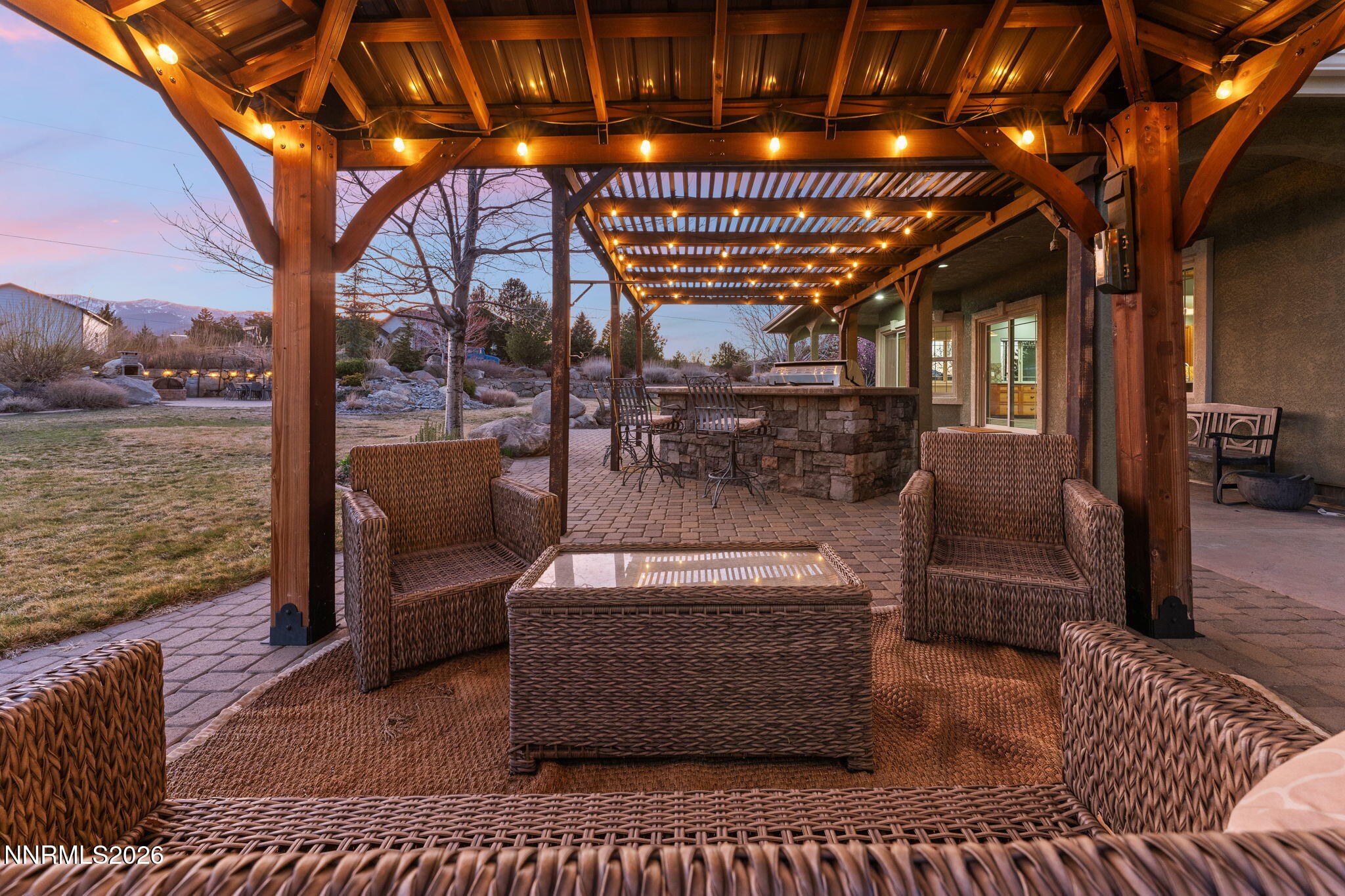 95-web-or-mls-2220 Whites Creek Lane Ren