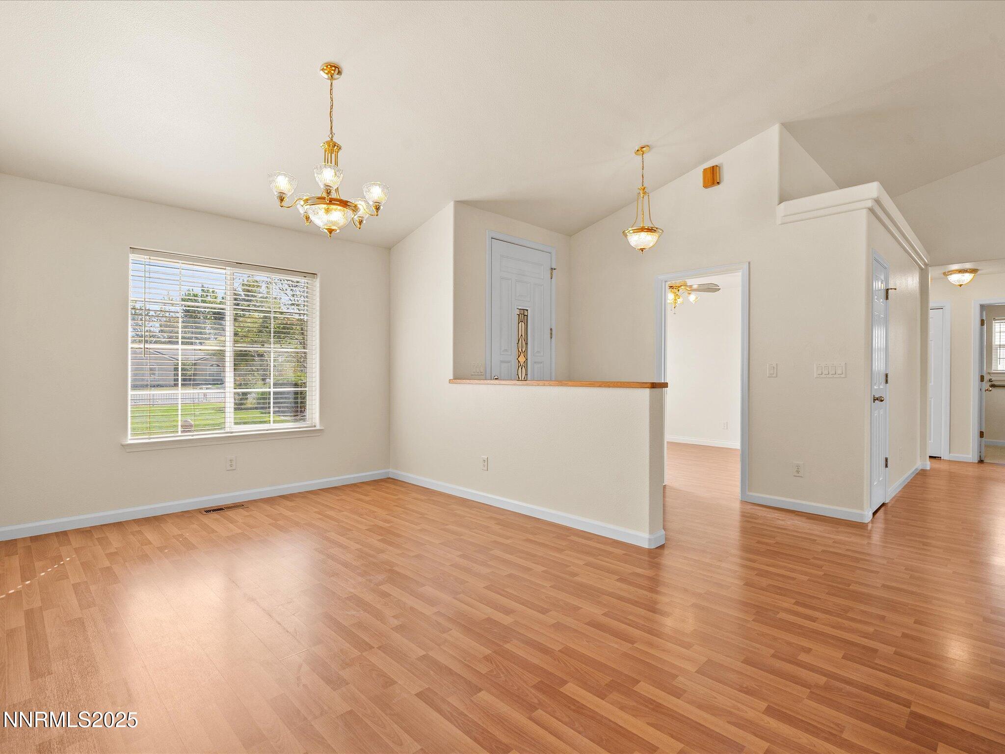 011-696 Sunrise Terrace-NEW-101