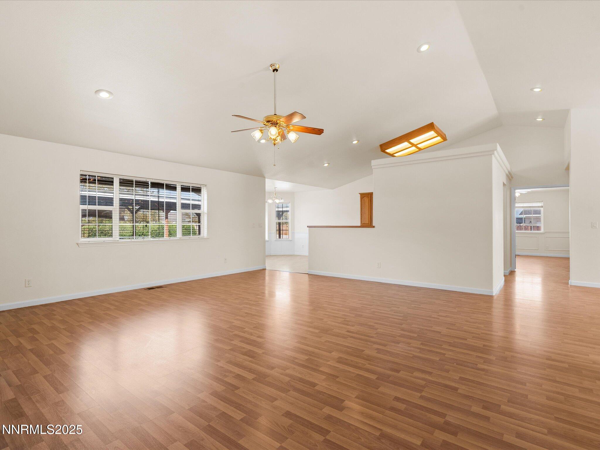 033-696 Sunrise Terrace-NEW-123