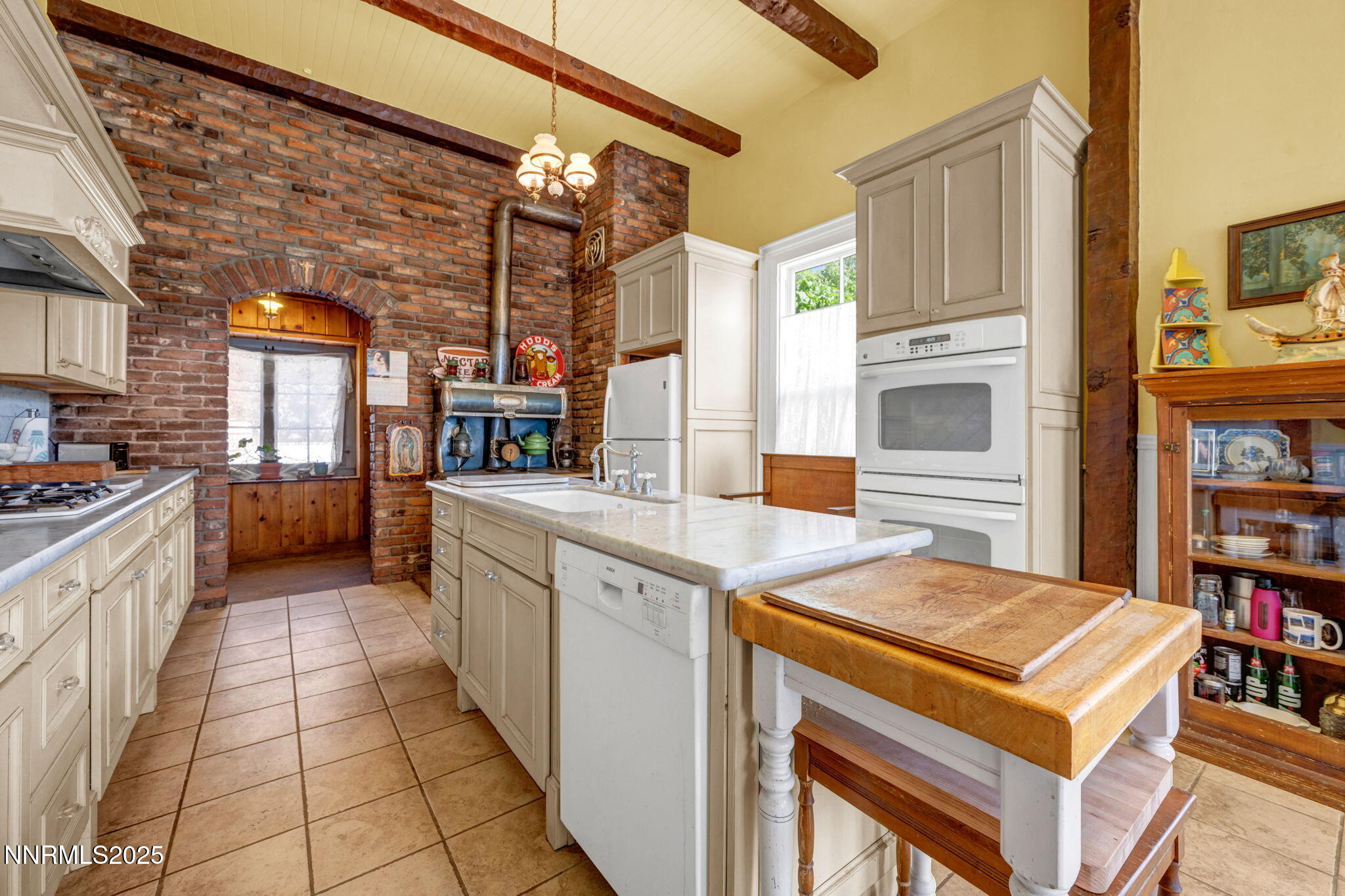 101-web-or-mls-2350-jacks-valley-rd