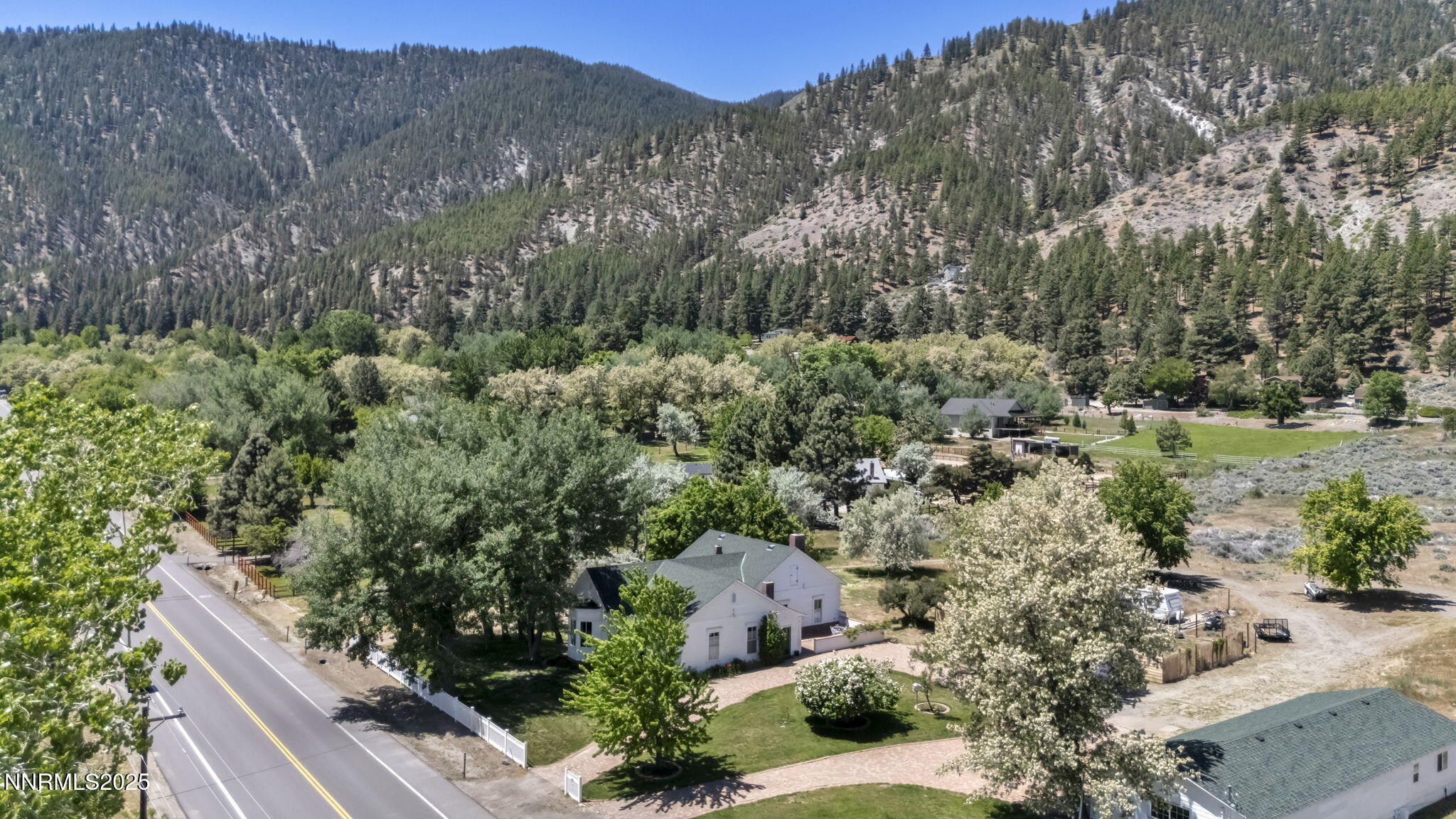 33-web-or-mls-2350-jacks-valley-rd