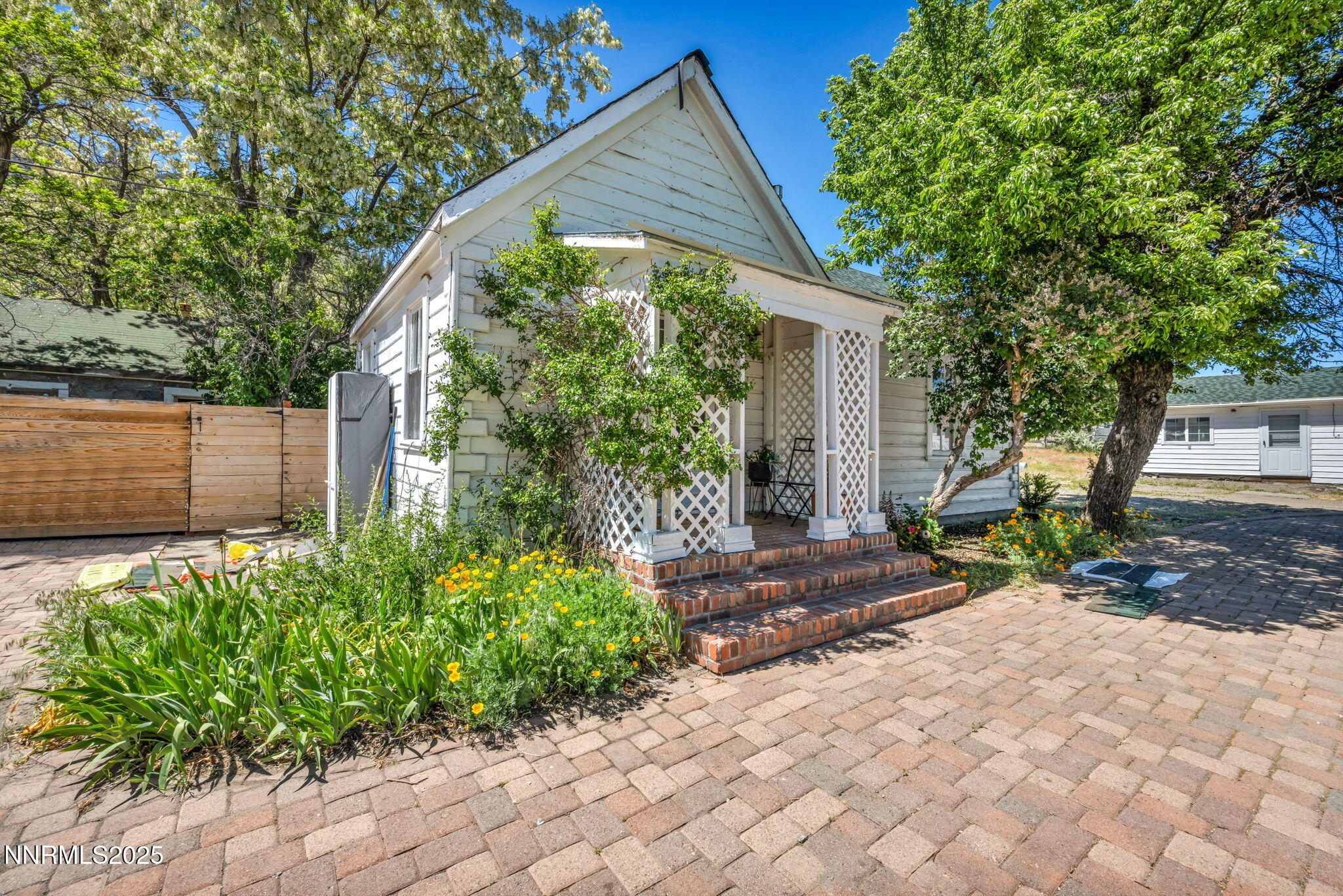 14-web-or-mls-2350-jacks-valley-rd