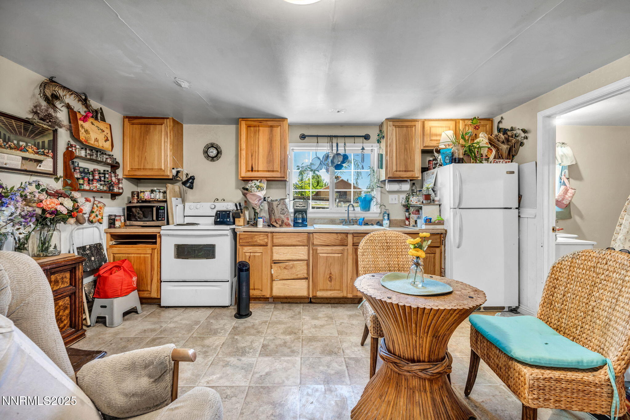 47-web-or-mls-2350-jacks-valley-rd