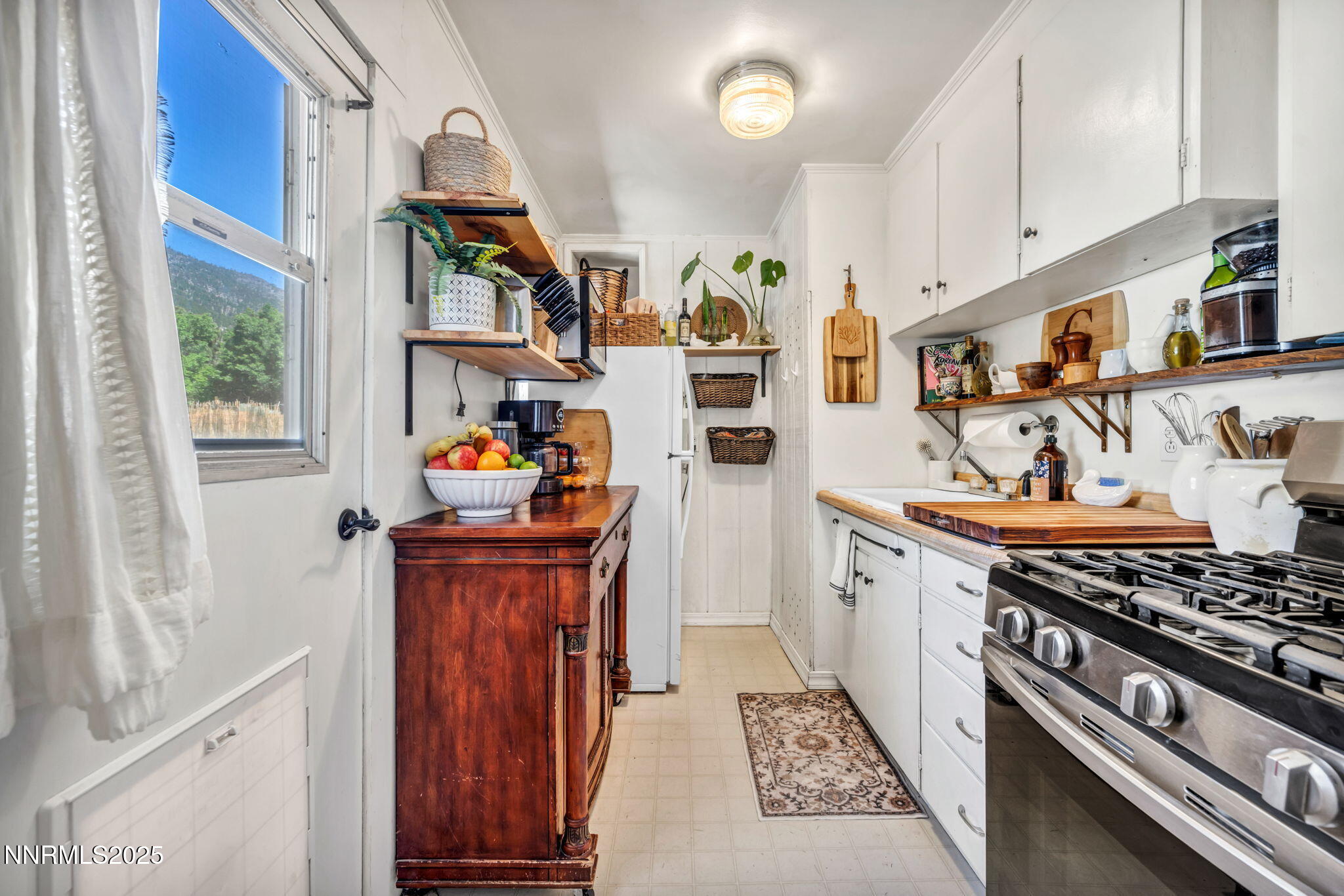 95-web-or-mls-2350-jacks-valley-rd