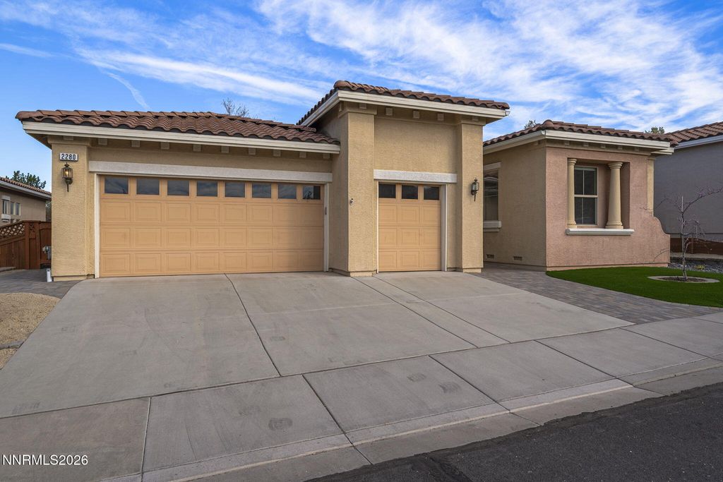Photo of 2280 Meritage Drive, Sparks, NV 89434 (MLS # 260003469)