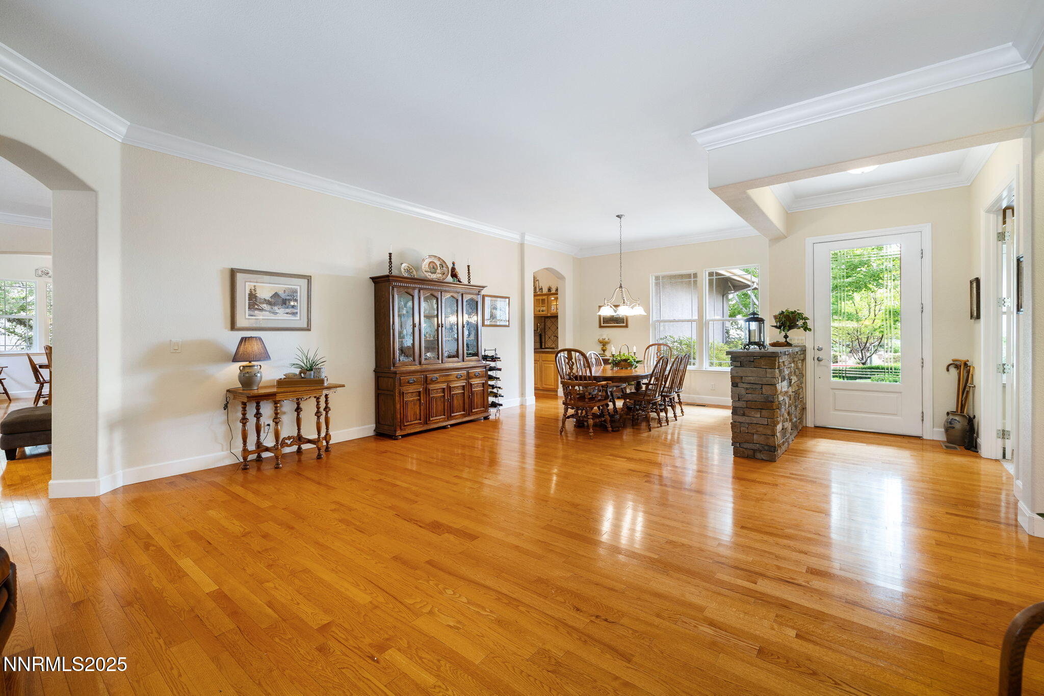 30-web-or-mls-4865 Buckhaven Rd-7