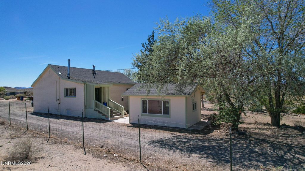 Photo of 2605 Palm Street, Silver Springs, NV 89429 (MLS # 260004533)