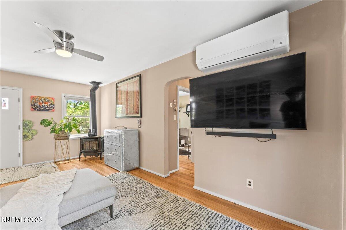 11-661 Thoma St Reno NV 89502 (11 of 35)