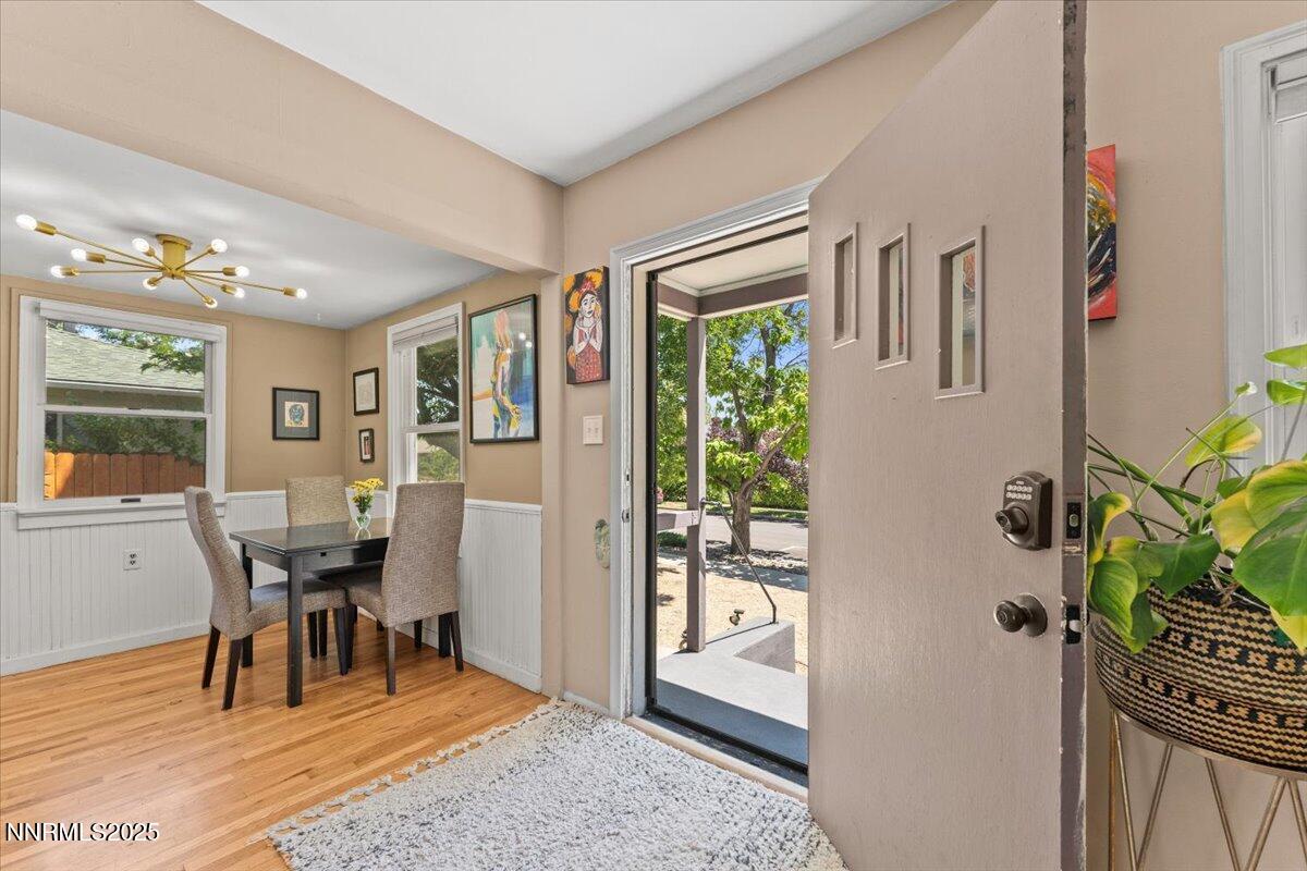 06-661 Thoma St Reno NV 89502 (6 of 35)