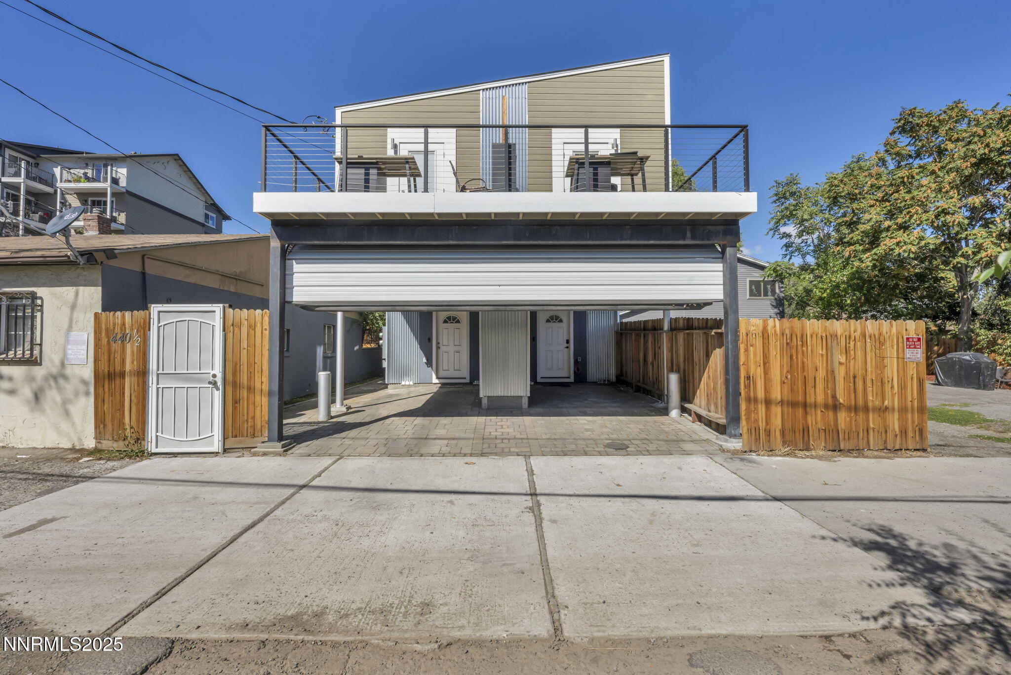 2-web-or-mls-442-e-7th-st-unit-2