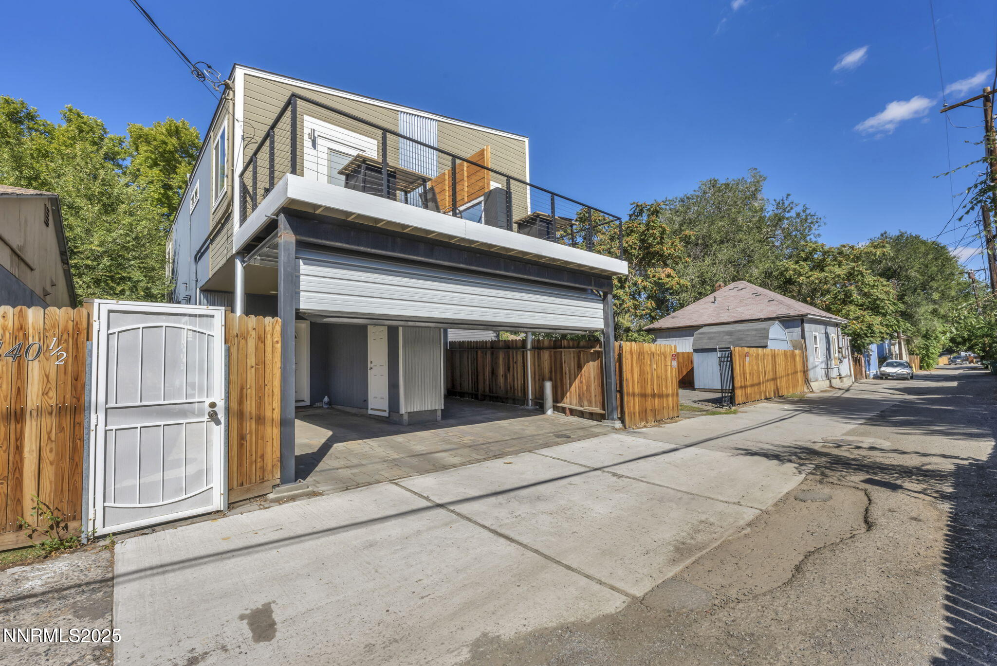 3-web-or-mls-442-e-7th-st-unit-2