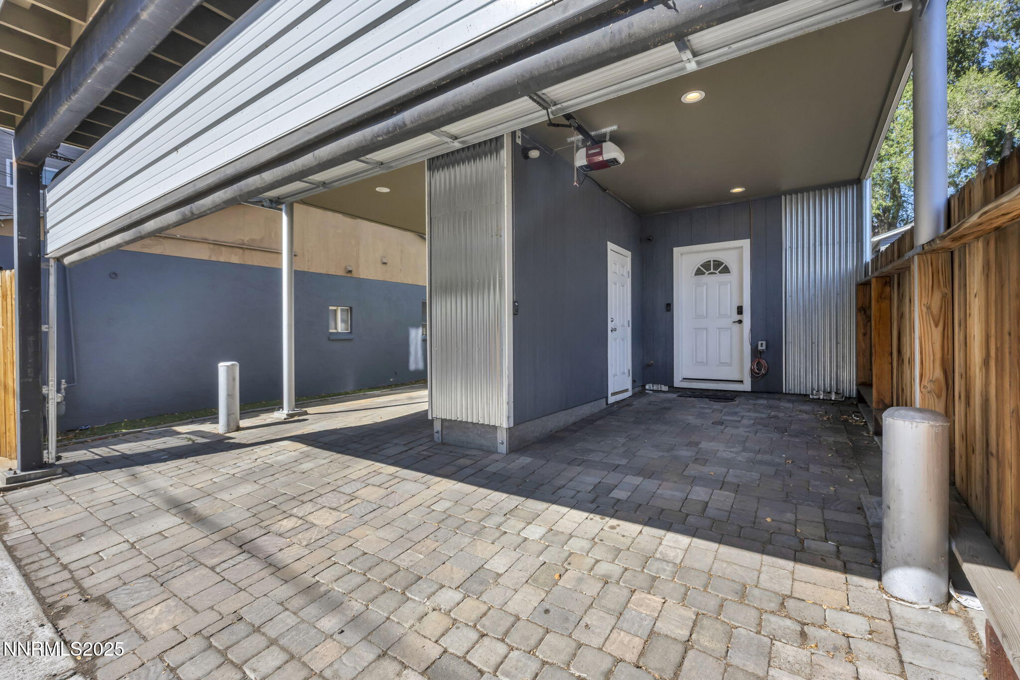 11-web-or-mls-442-e-7th-st-unit-2