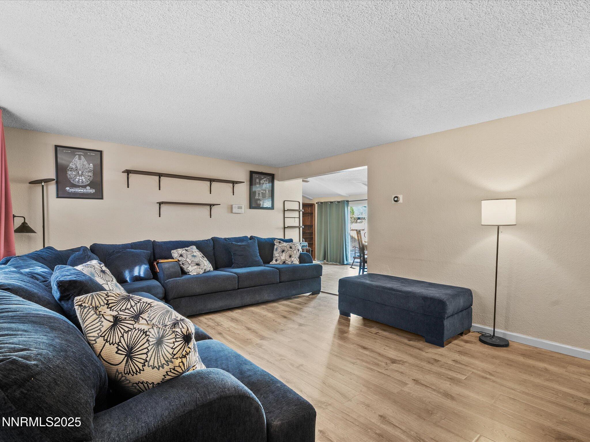 04-1450 Wyoming Ave-103