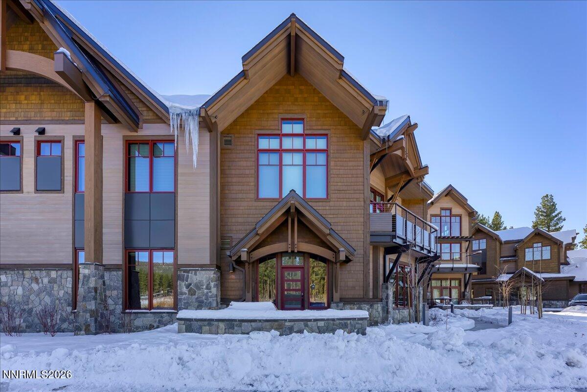 37-28 Beach Club Dr Unit 403 Stateline N