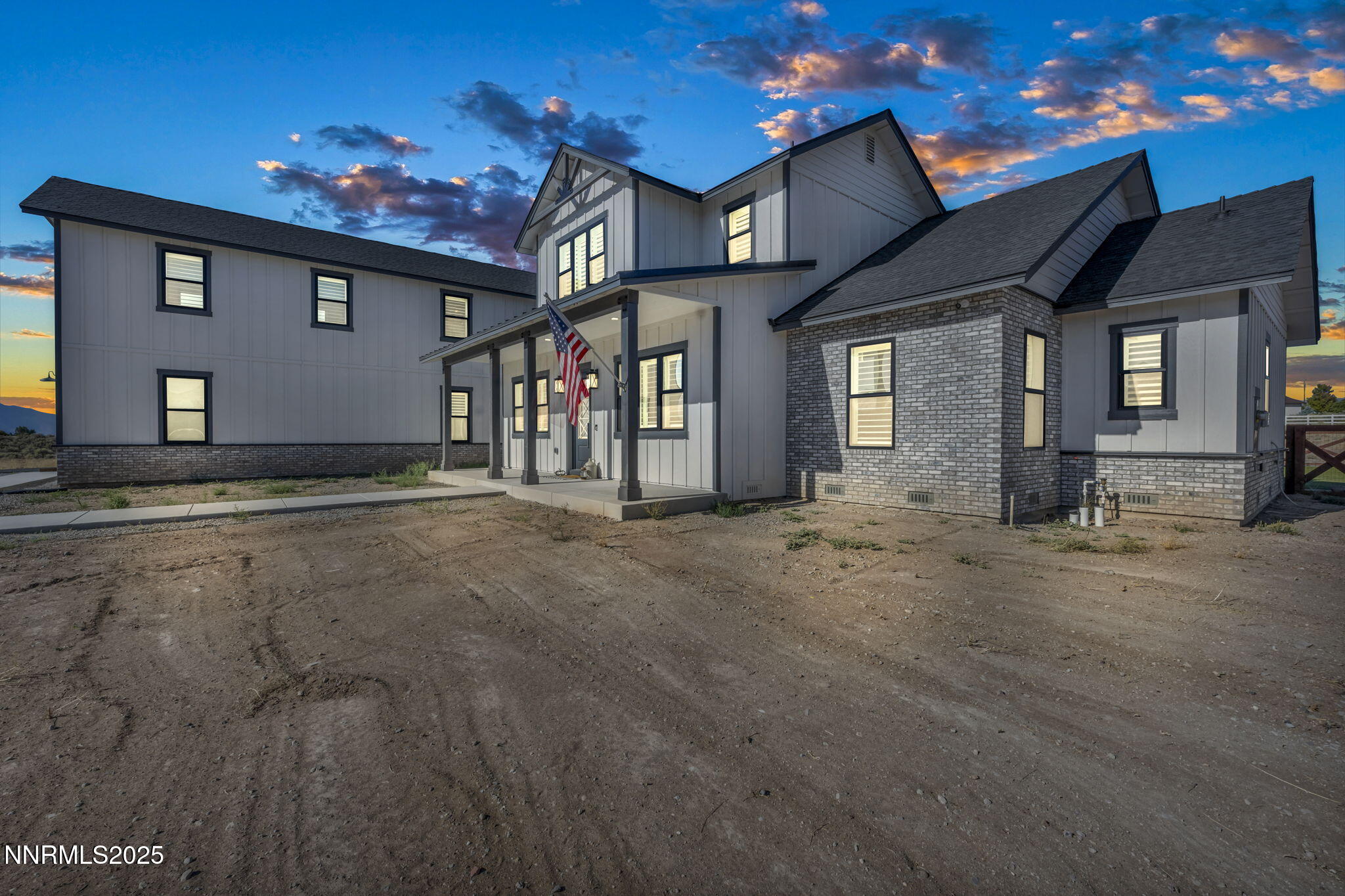 1409 Hunters Point Drive