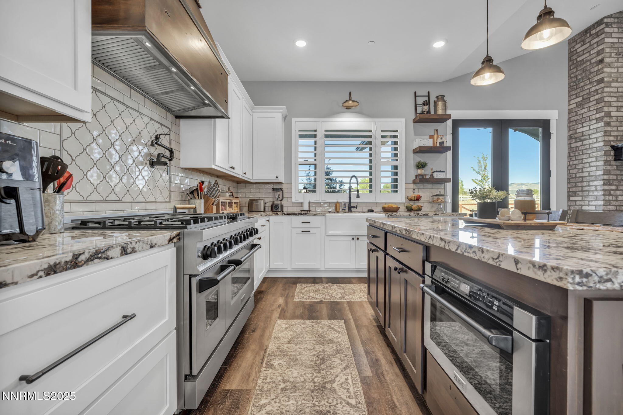 undermount microwave