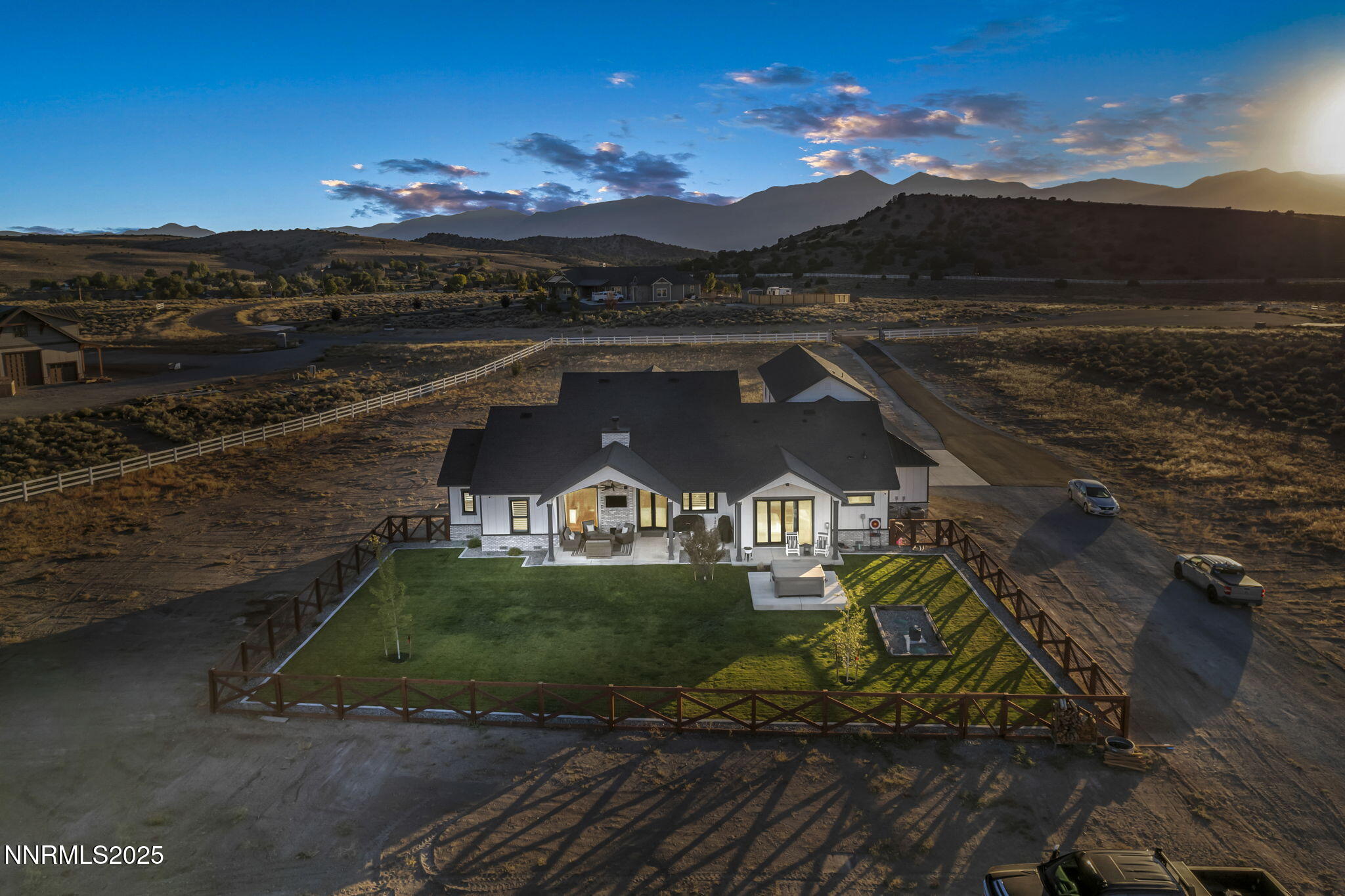 1409 Hunters Point Drive