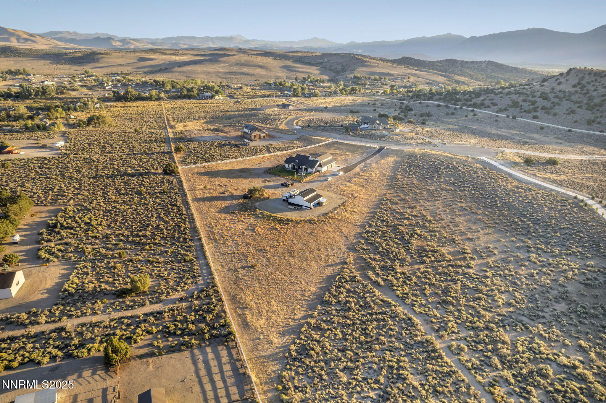 40-web-or-mls-1409-hunters-point-dr