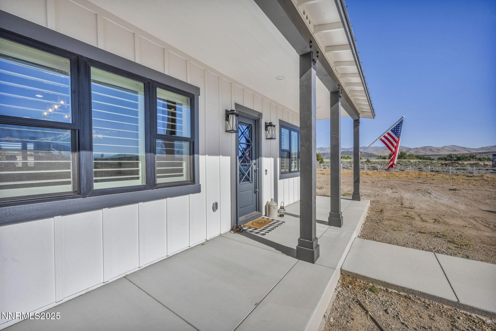 8-web-or-mls-1409-hunters-point-dr