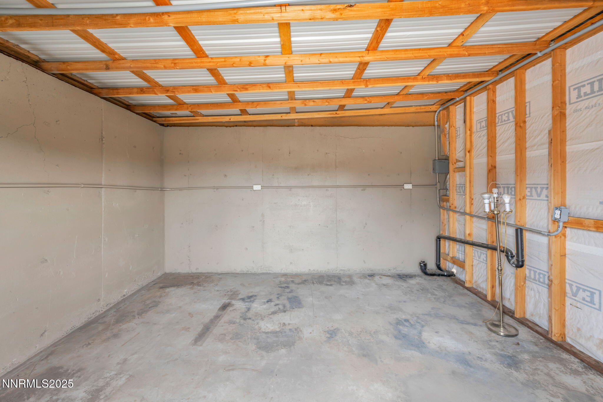 64-web-or-mls-656-stones-throw-rd