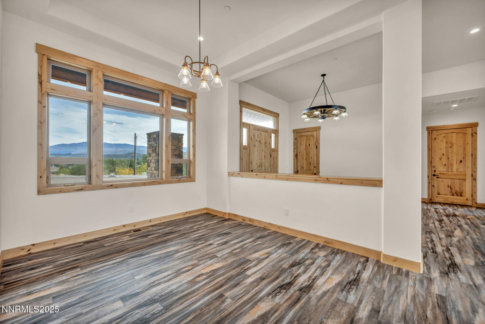 78-web-or-mls-656-stones-throw-rd