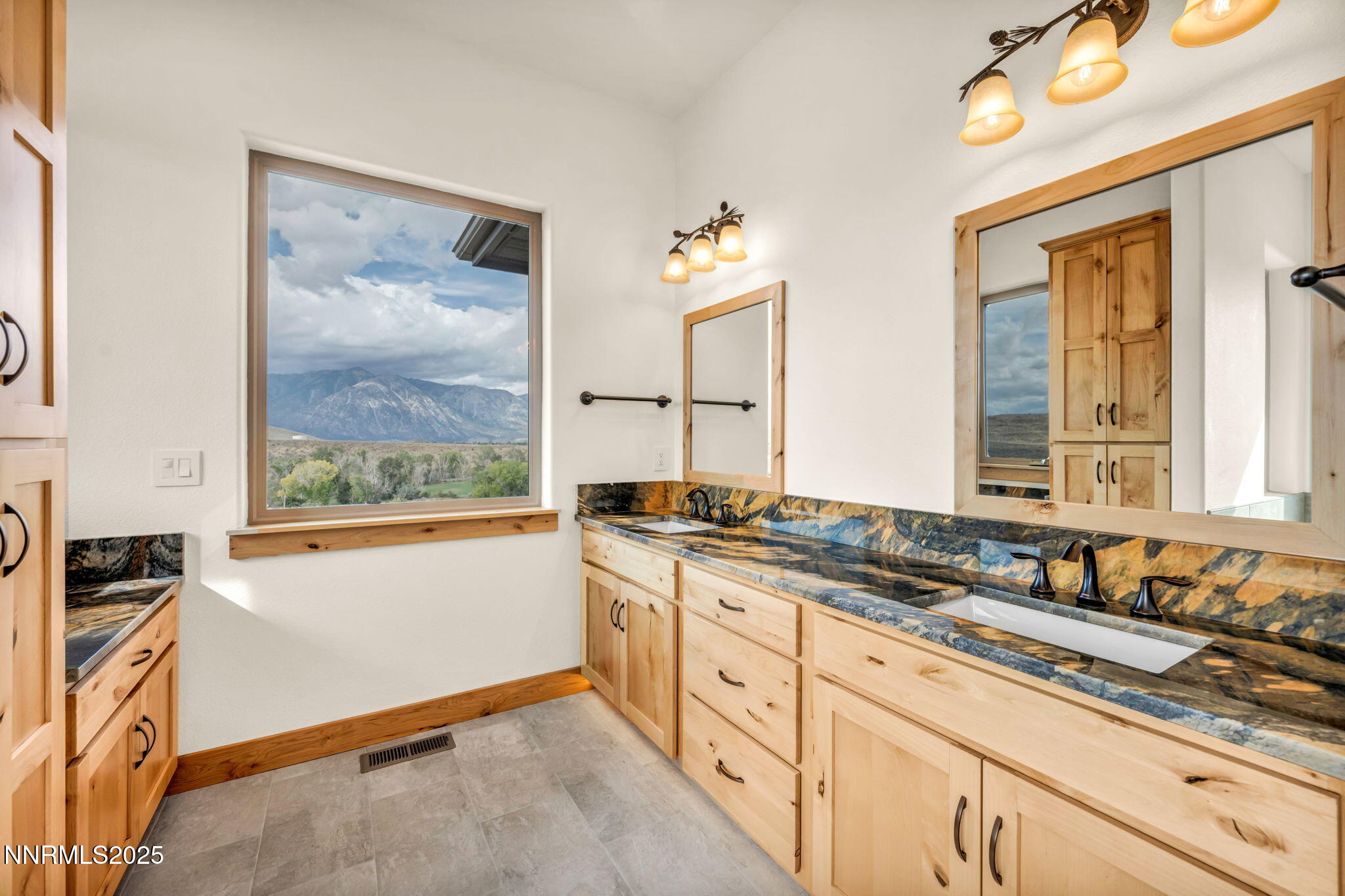 129-web-or-mls-656-stones-throw-rd