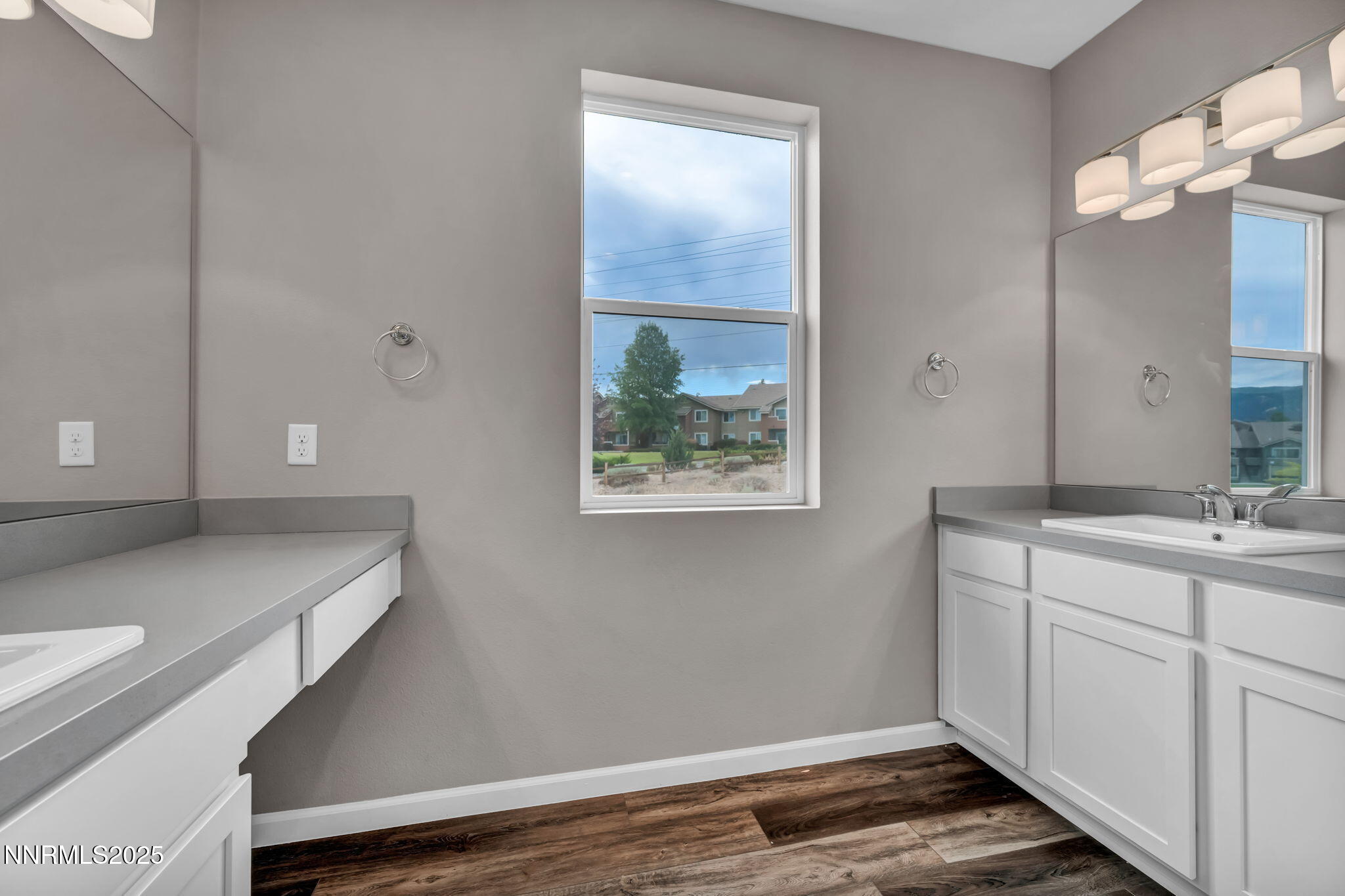 48-web-or-mls-2195-santona-cir