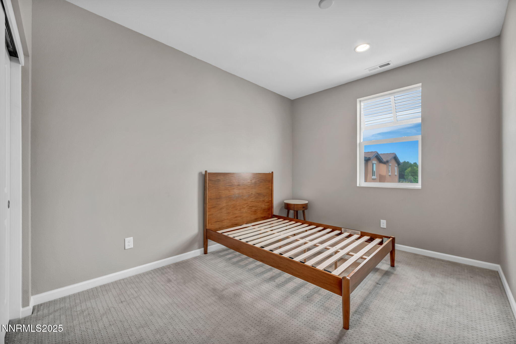 37-web-or-mls-2195-santona-cir