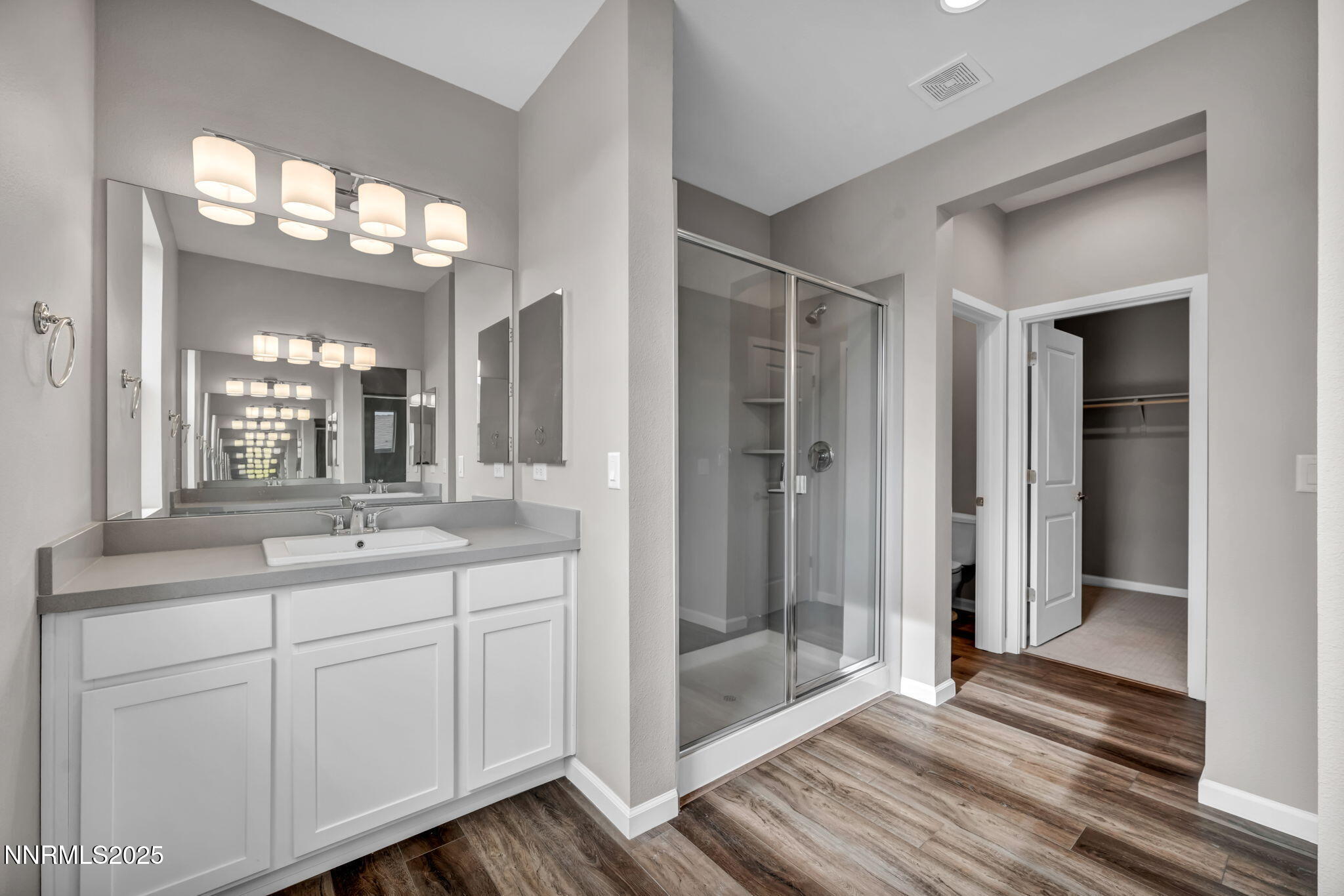 49-web-or-mls-2195-santona-cir