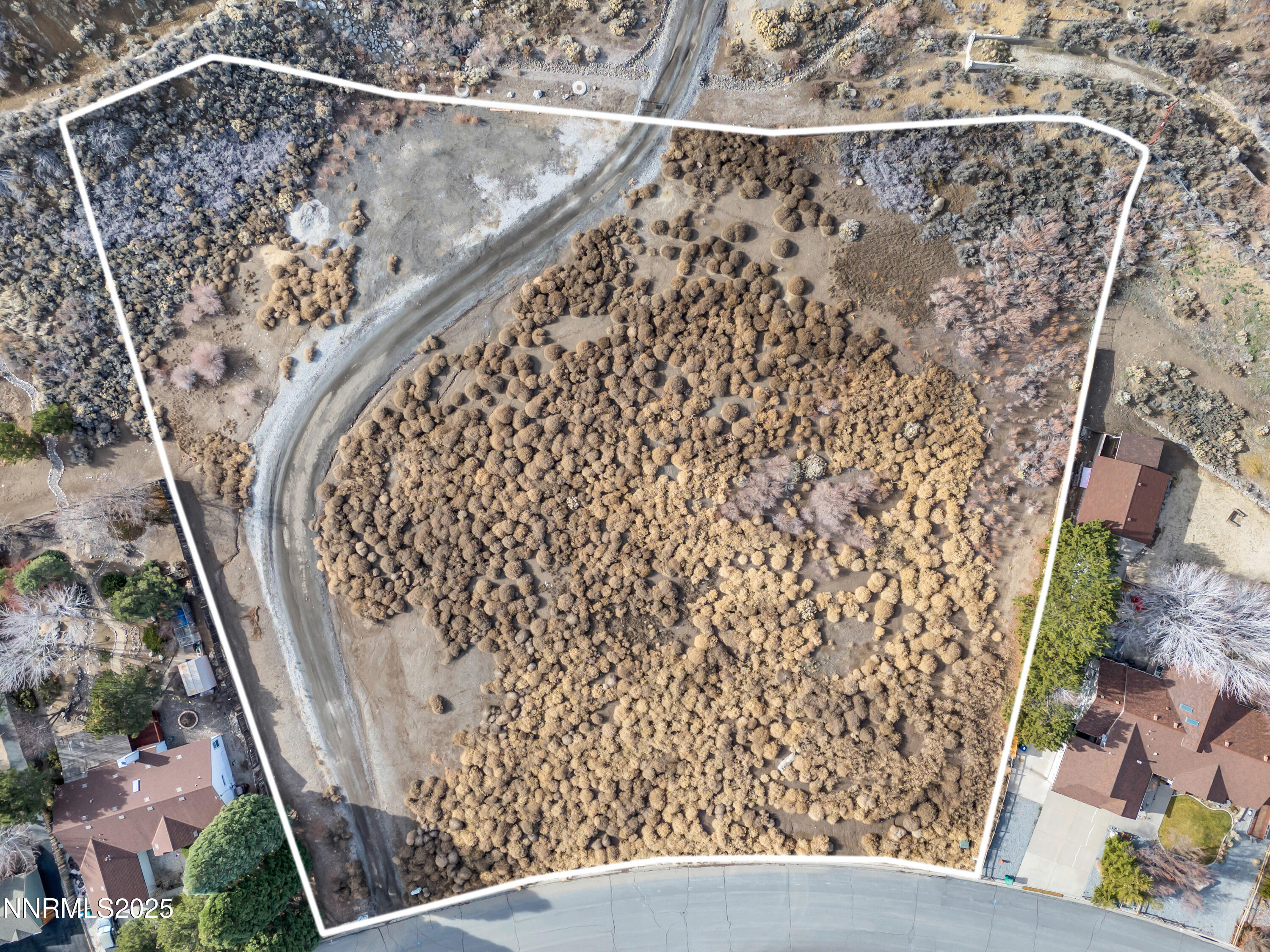 2_dji_20251220115614_0001_d-1