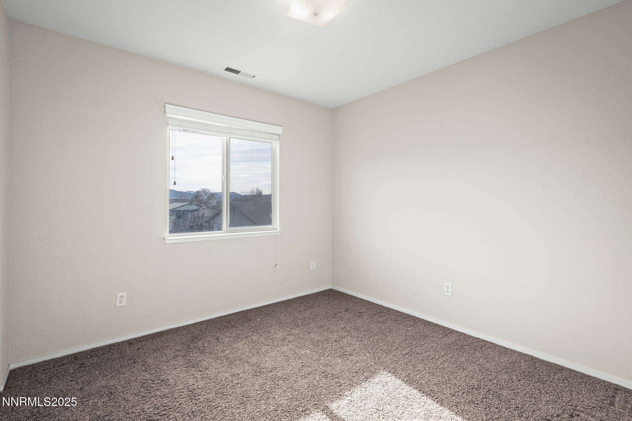 25-web-or-mls-_DSC9150