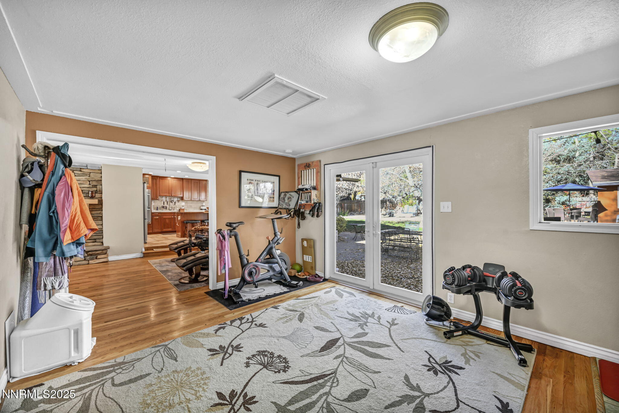 51-web-or-mls-1165-harvey-ln