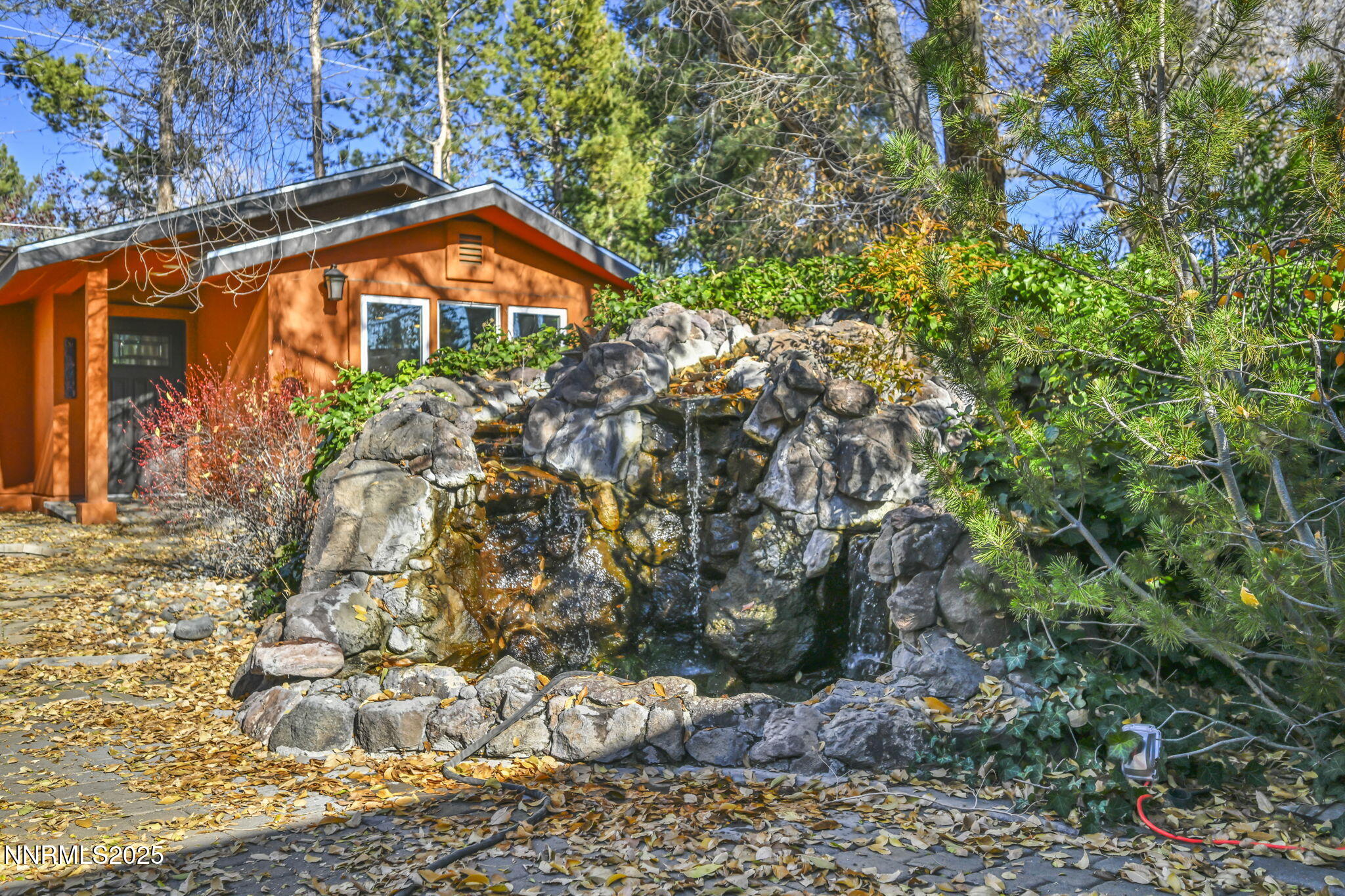 22-web-or-mls-1165-harvey-ln