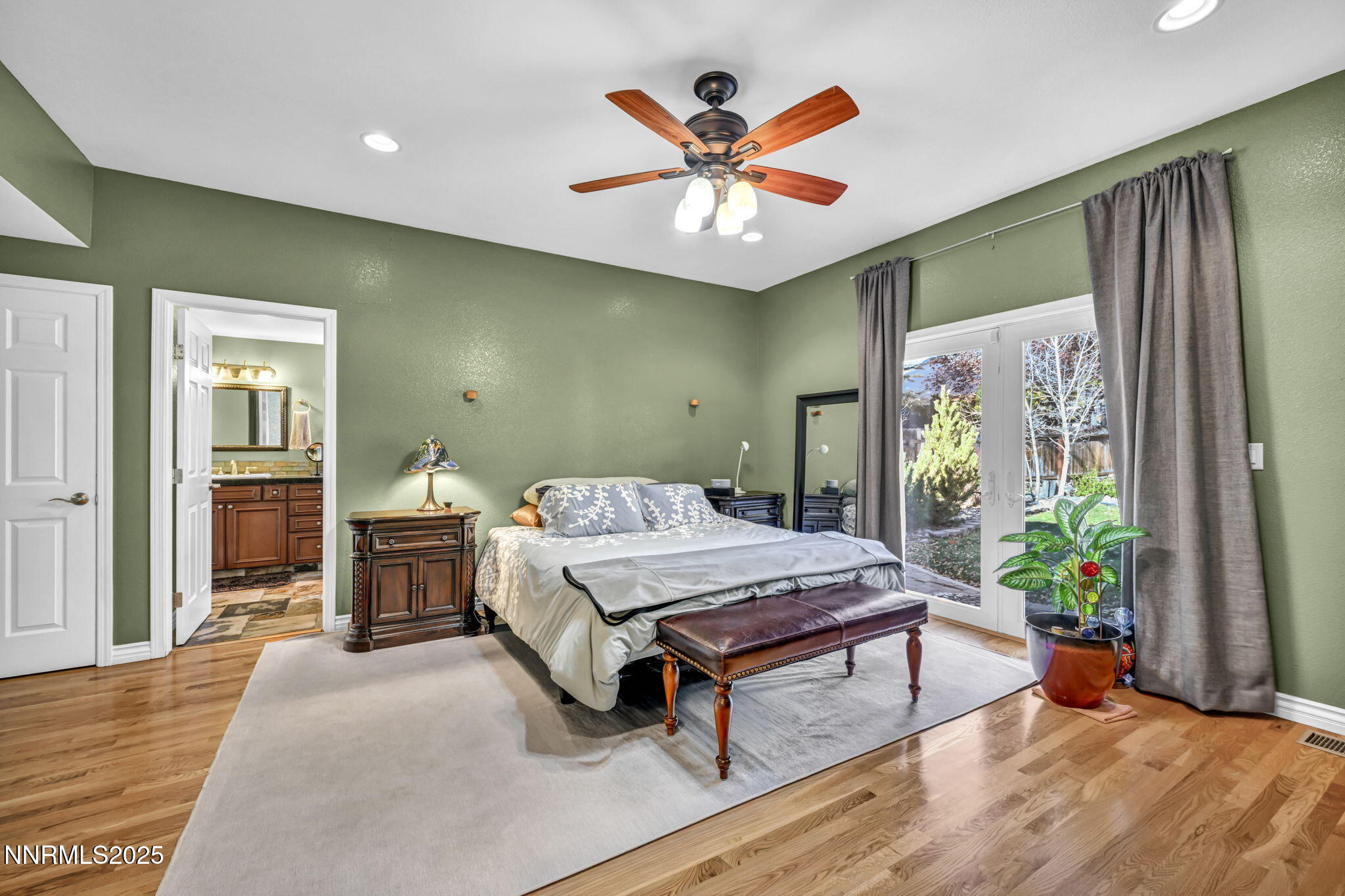 79-web-or-mls-1165-harvey-ln