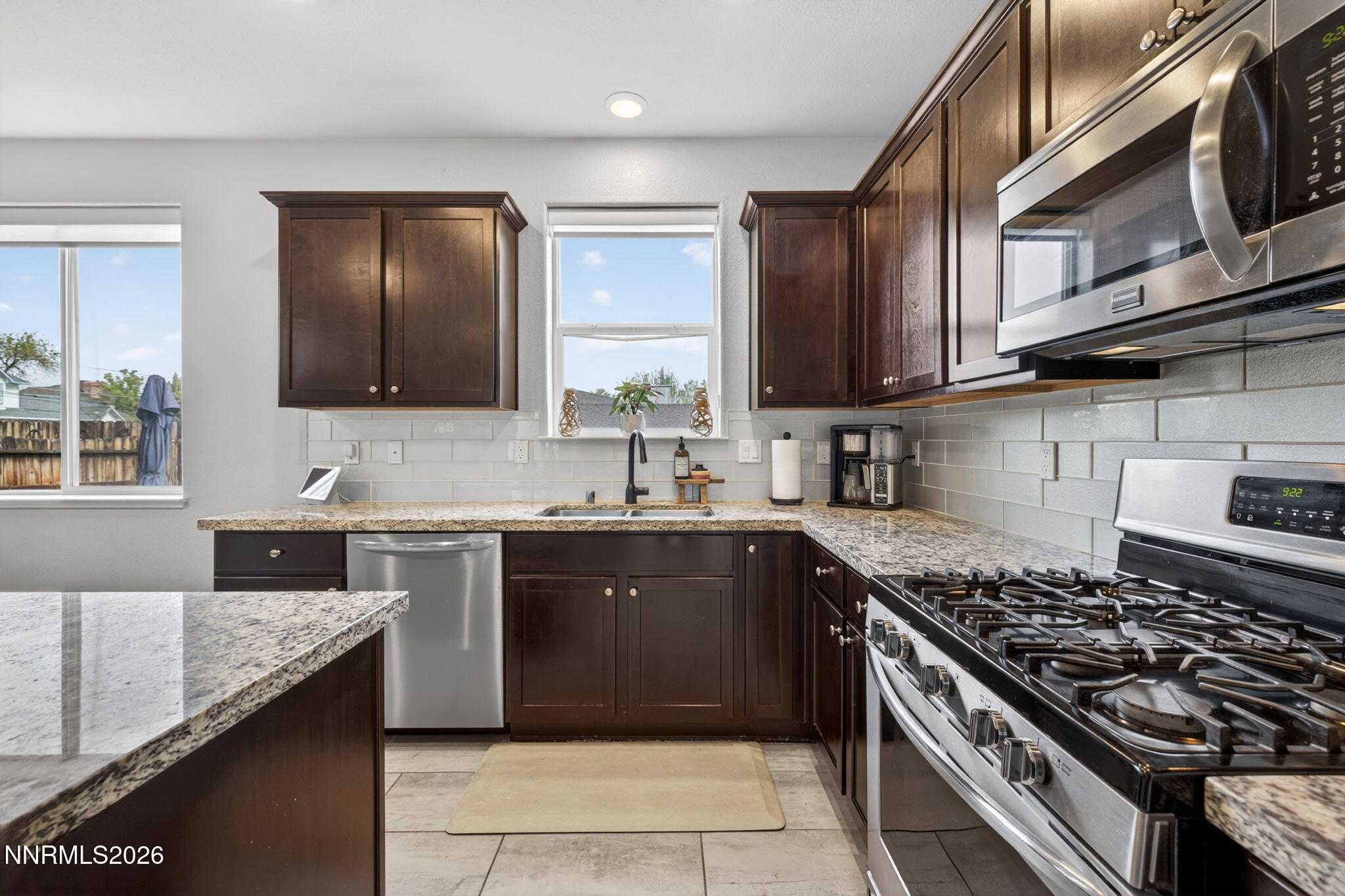 12-web-or-mls-775 Sarcinella-52