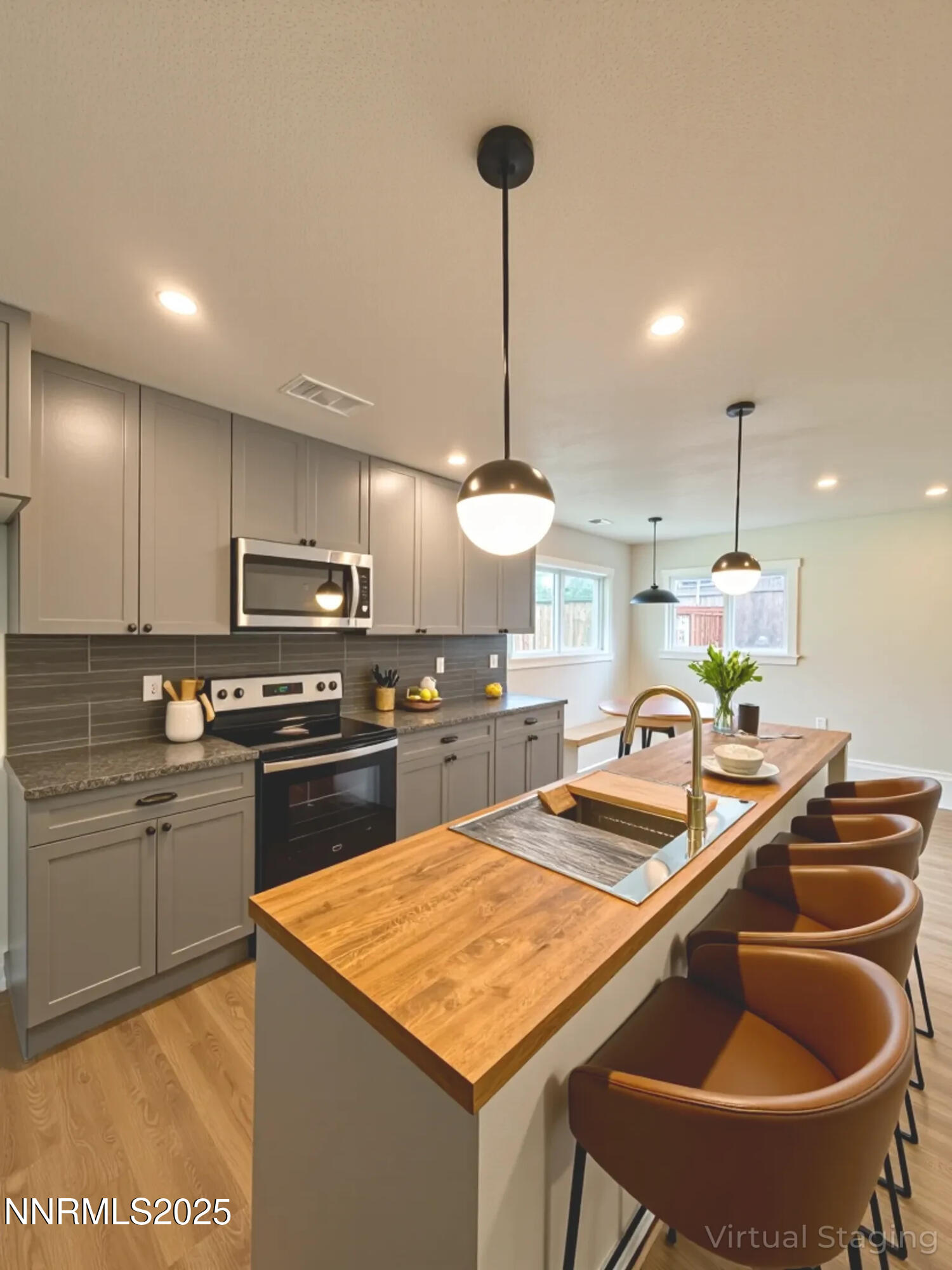 collov-ai_20250905114810_t0bmwu