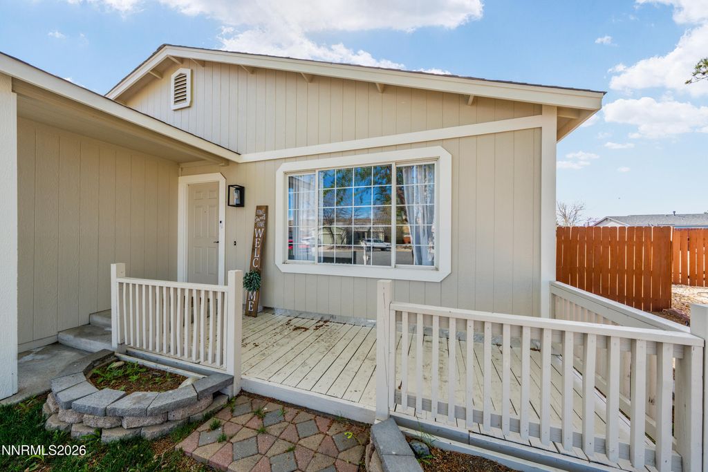 Photo of 5950 Sunrose Court, Sun Valley, NV 89433 (MLS # 260003518)