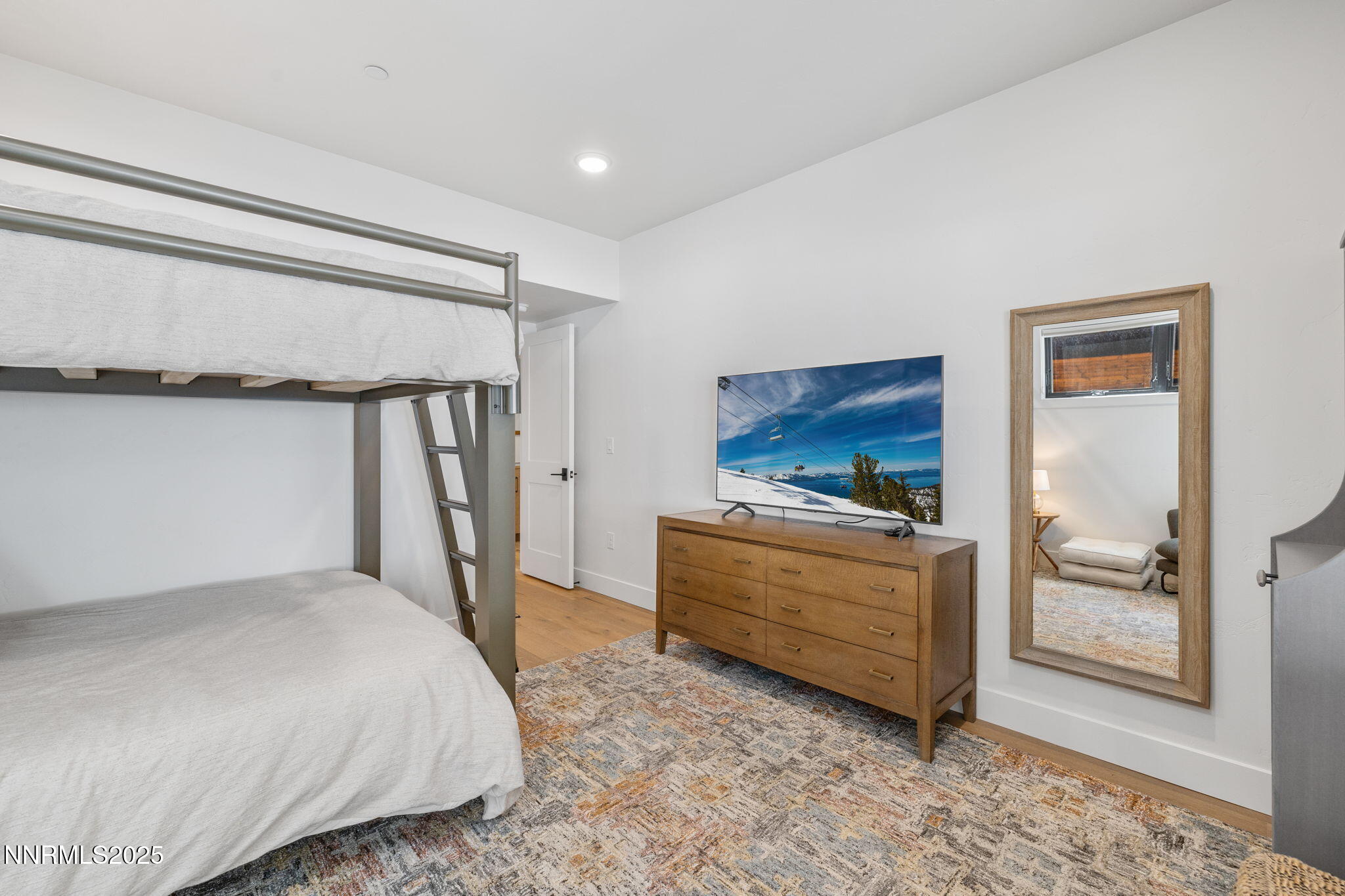 19-web-or-mls-171 Sierra Colina-10