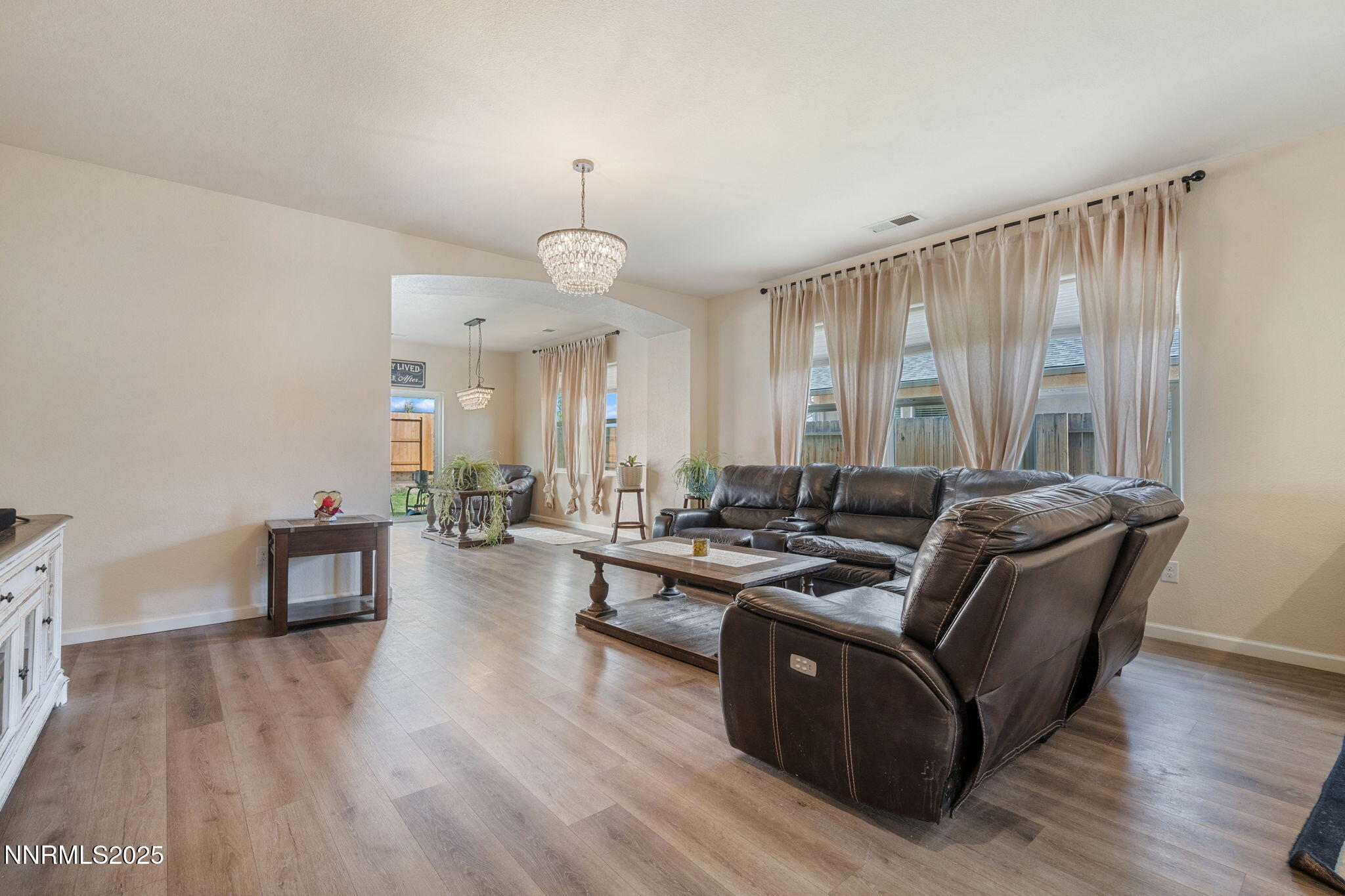 8-web-or-mls-DSC04326