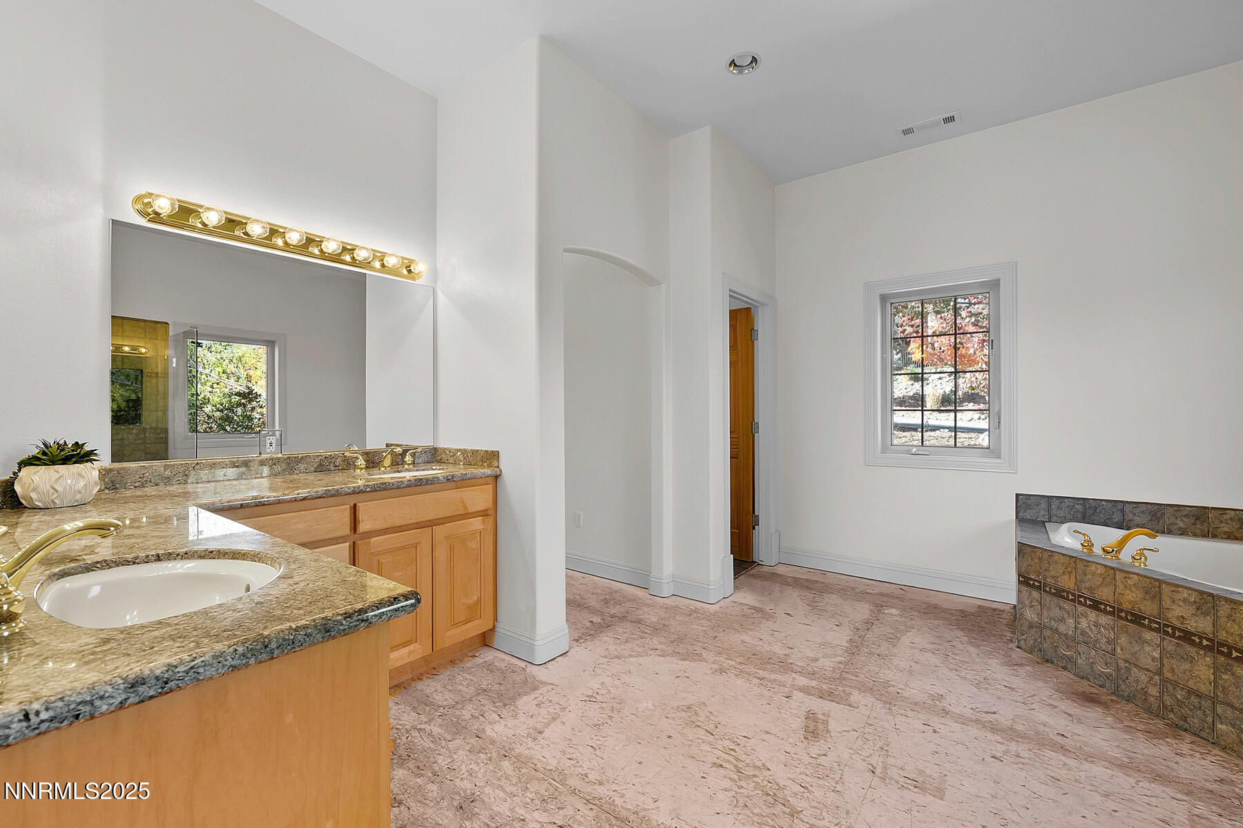 DSC04596 copy-Edit-2